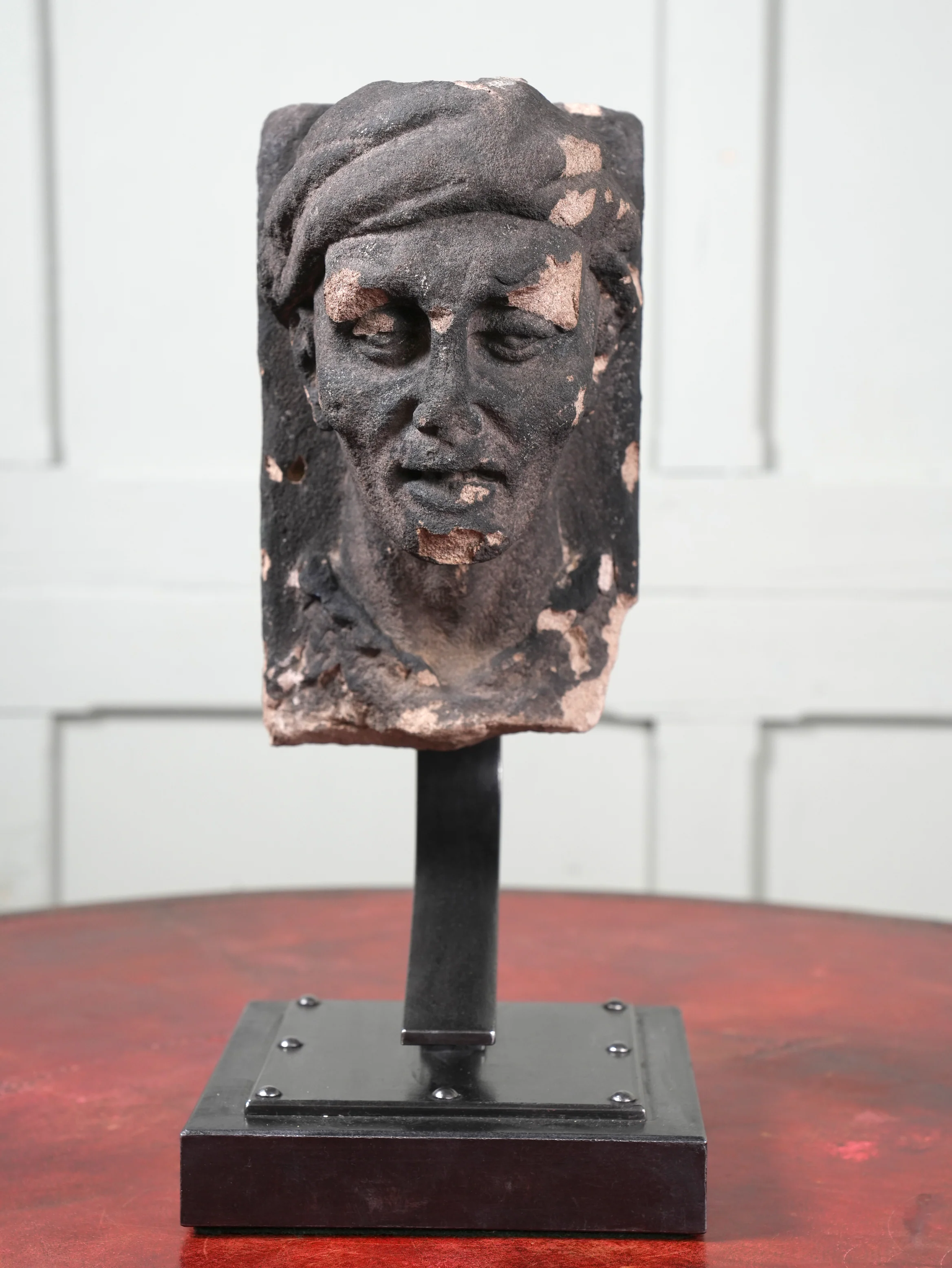 A 19th Century Carved Sand Stone Male Bust - Image 4