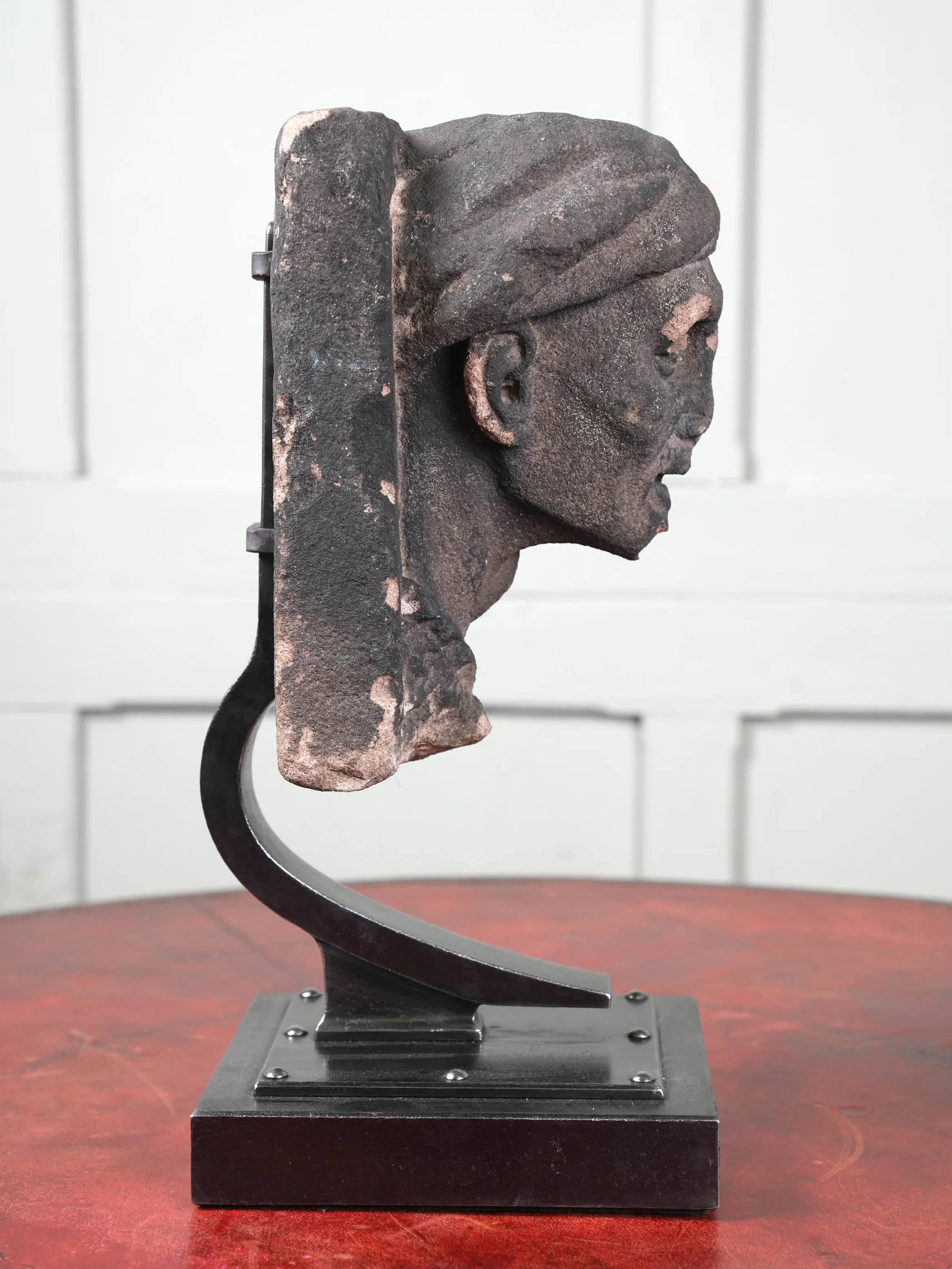 A 19th Century Carved Sand Stone Male Bust - Image 7