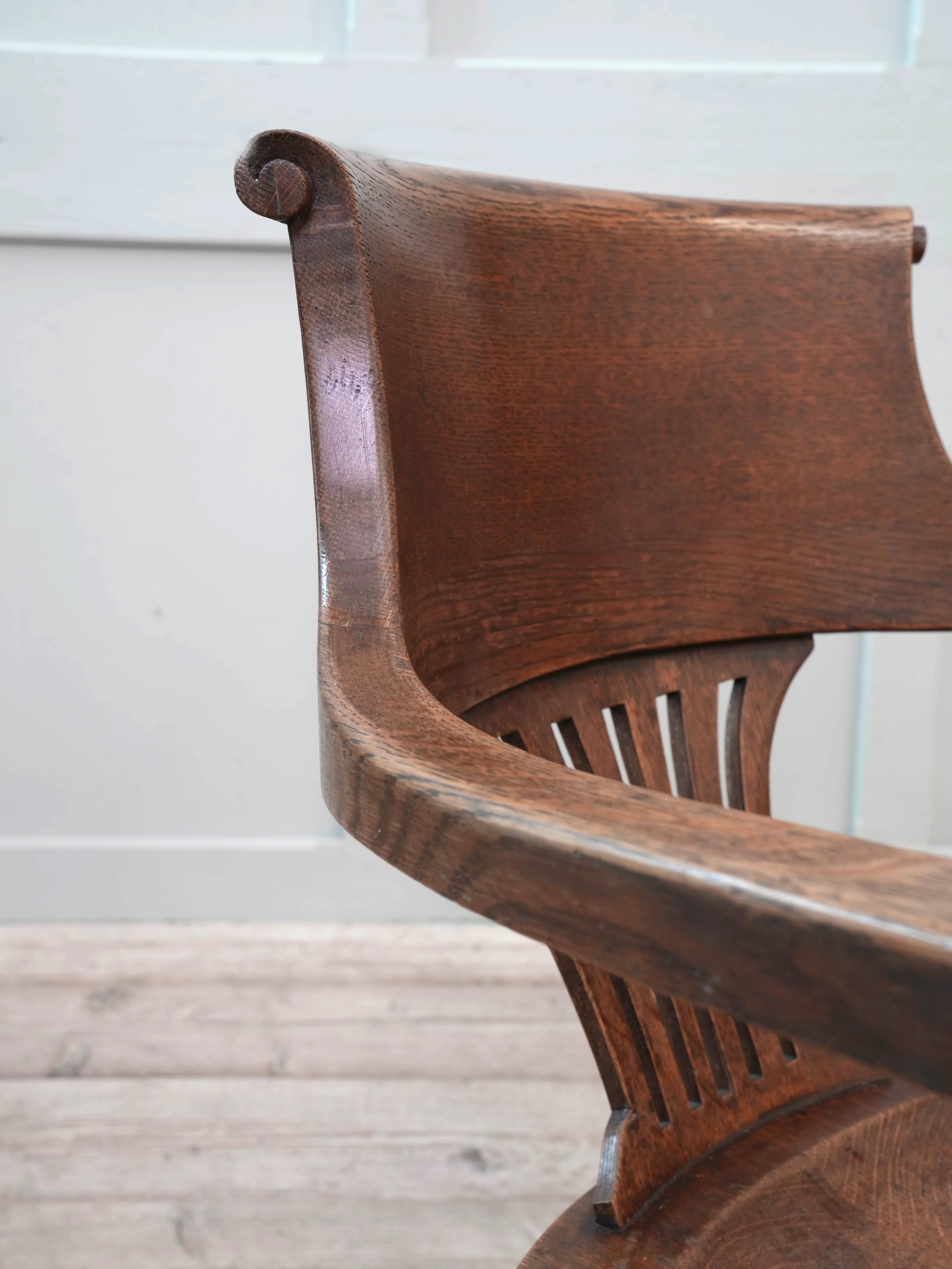 A Pair of 1920s Oak Desk Chairs - Image 11