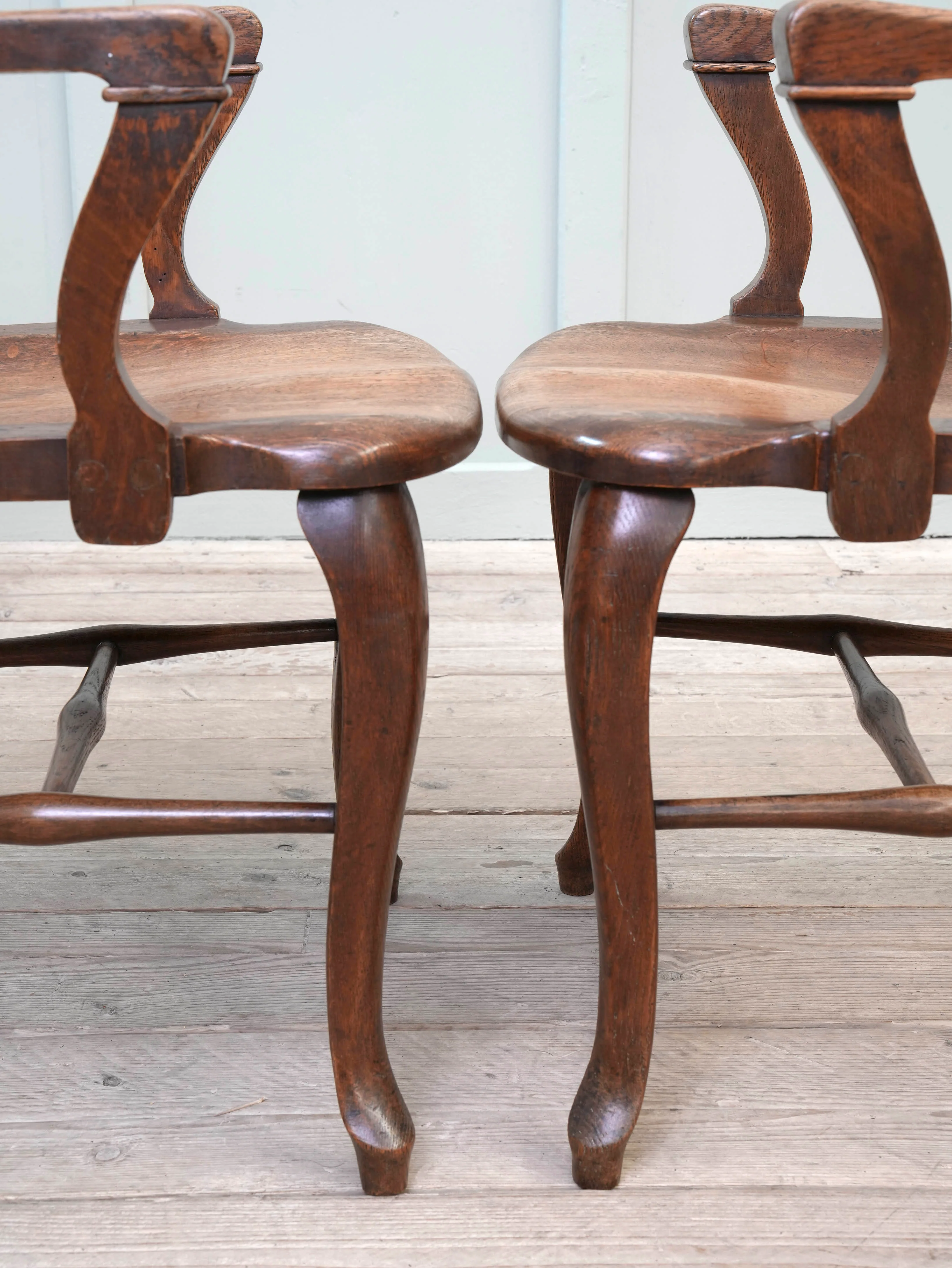 A Pair of 1920s Oak Desk Chairs - Image 14