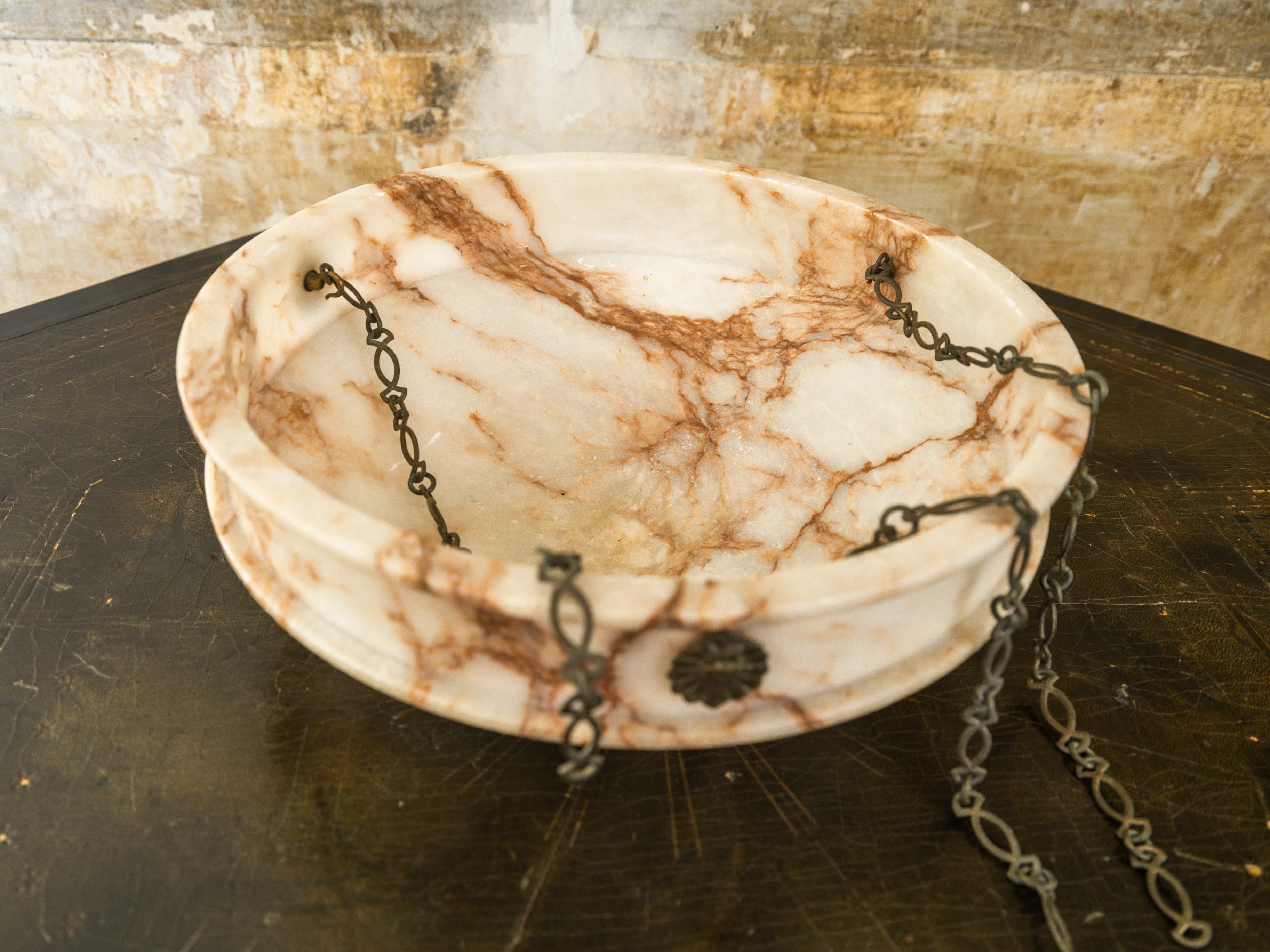 An Early 20th Century Alabaster Dish Light - Image 6