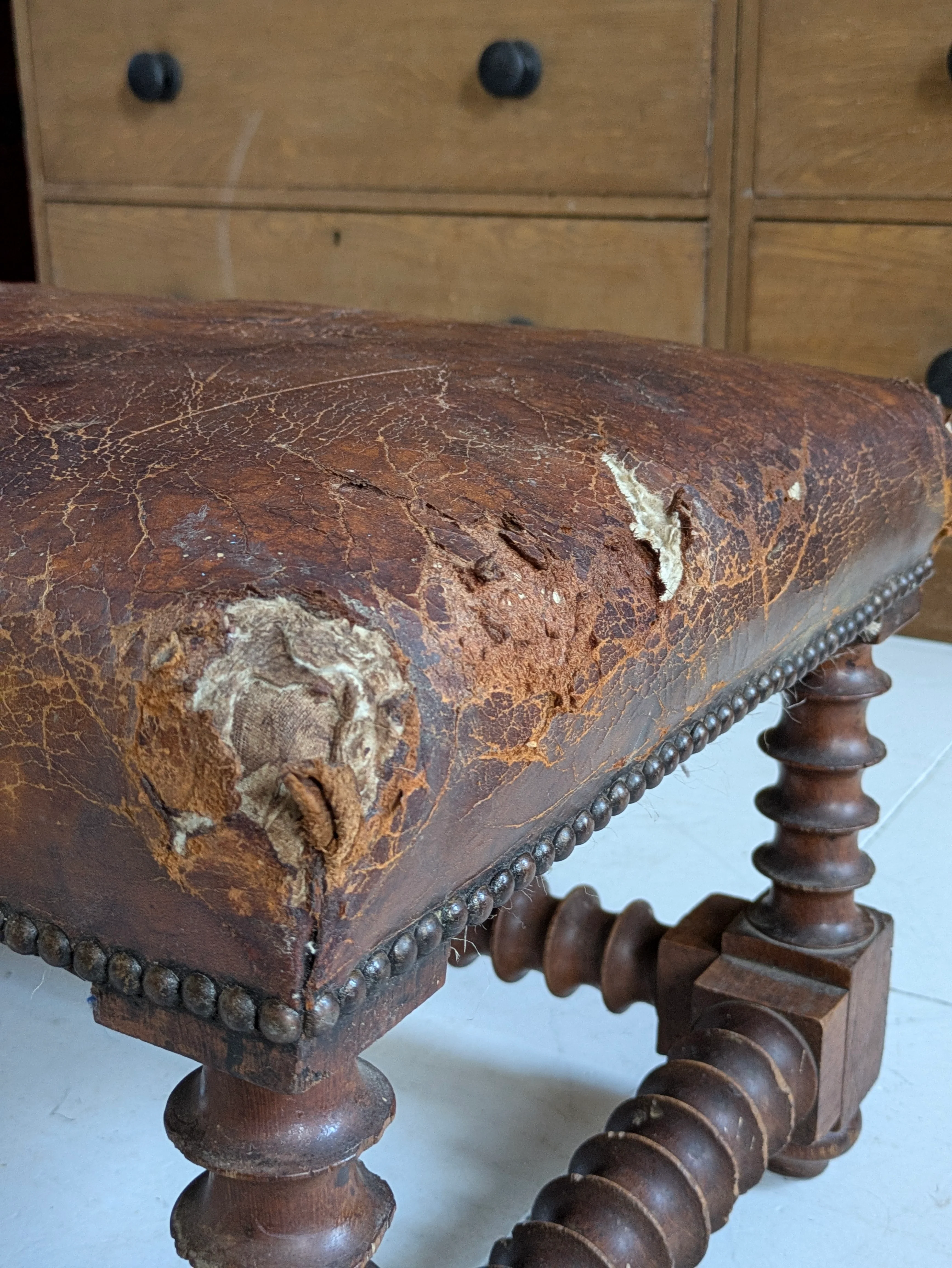 Bobbin Turned Leather Stool - Image 4