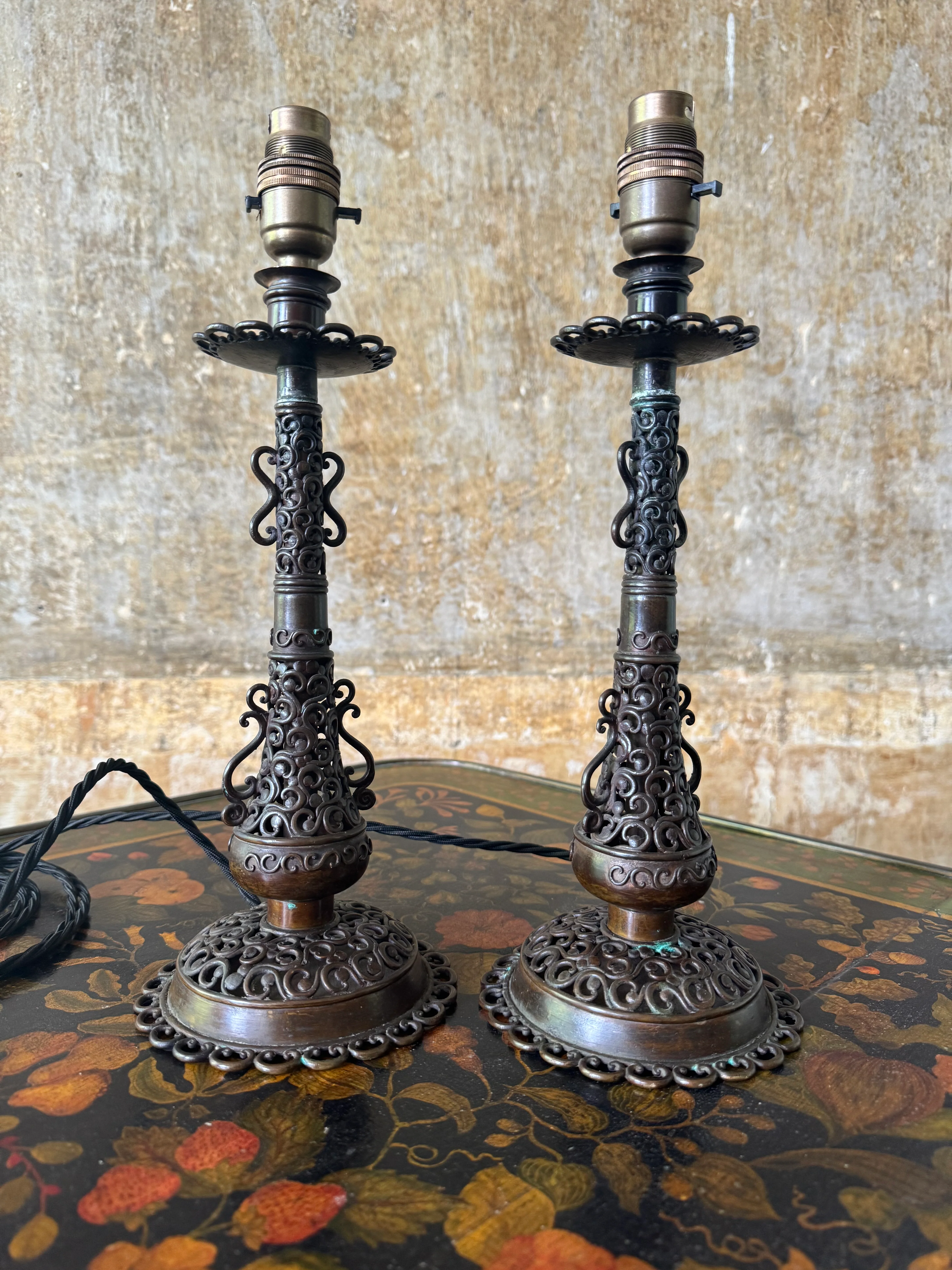 A Pair of Brass Fretwork TableLamps - Image 9