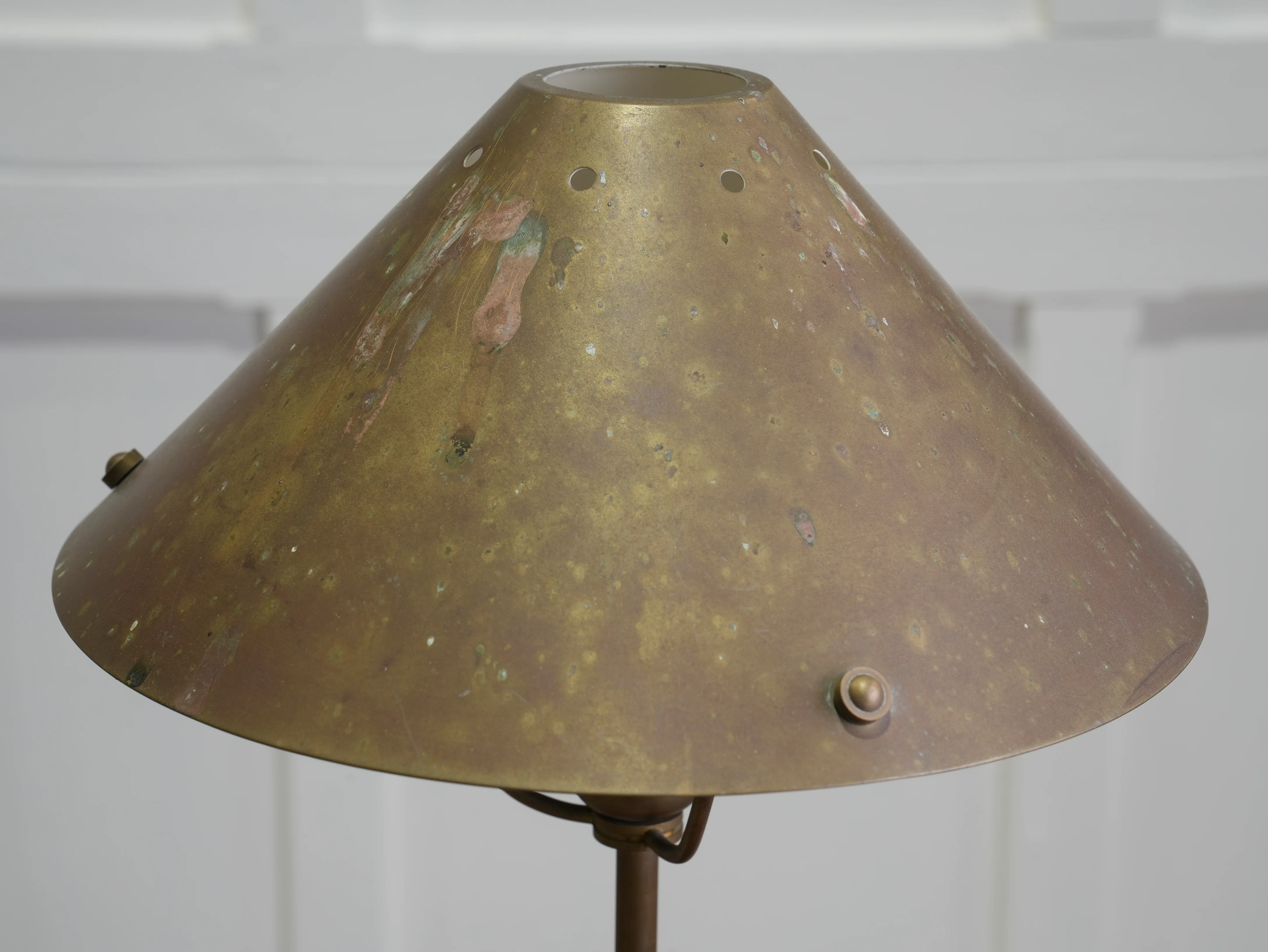 A Modernist Table Lamp - Image 10