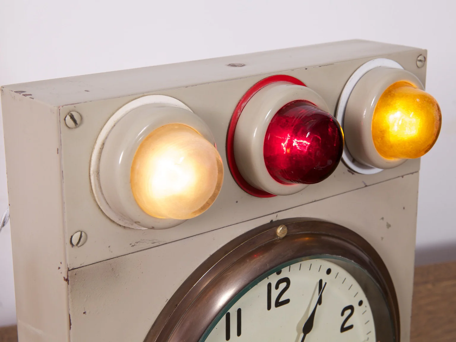 Broadcasting Clock - Image 2