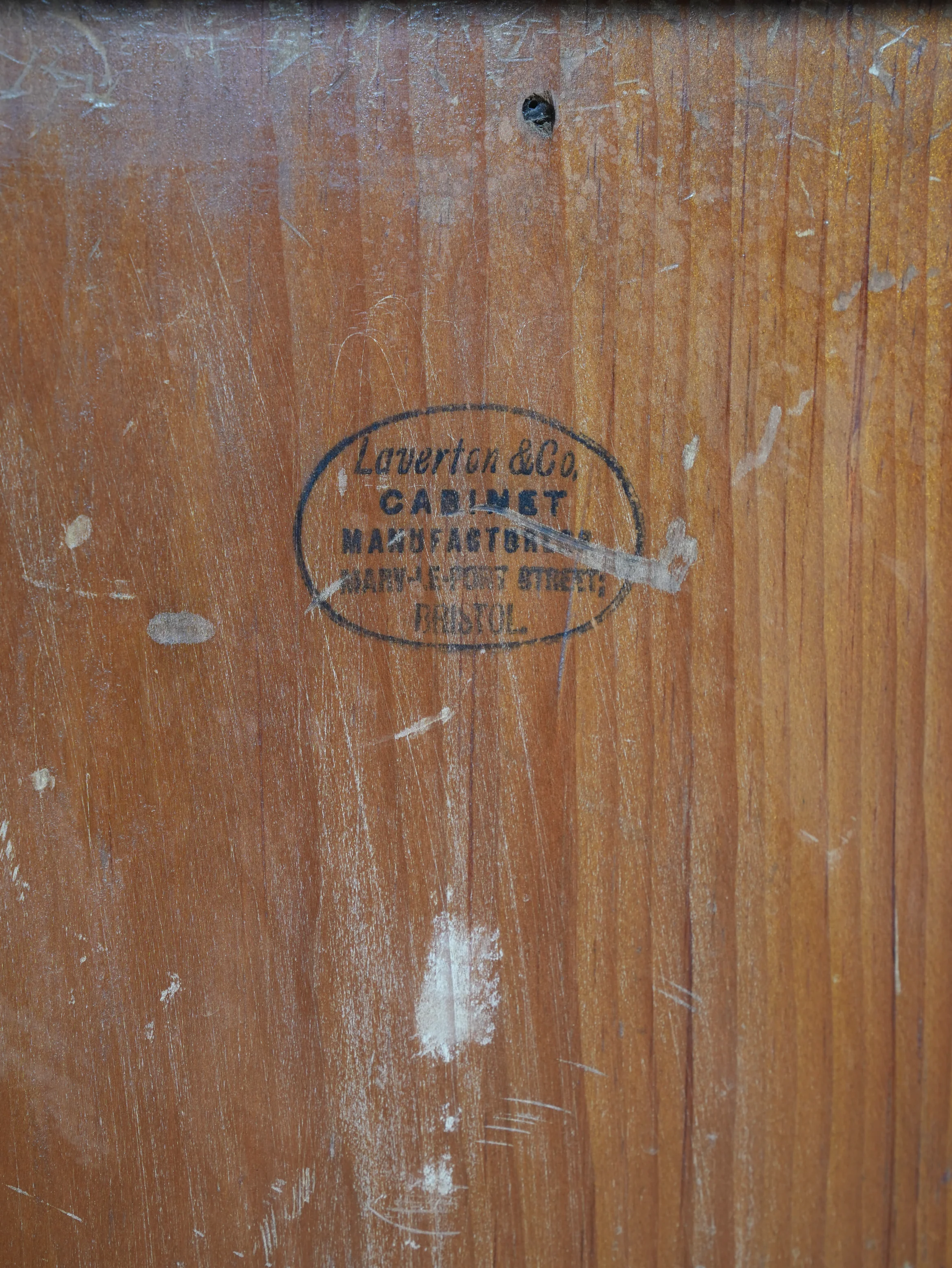 Aesthetic Movement Bedside Cabinet - Image 9