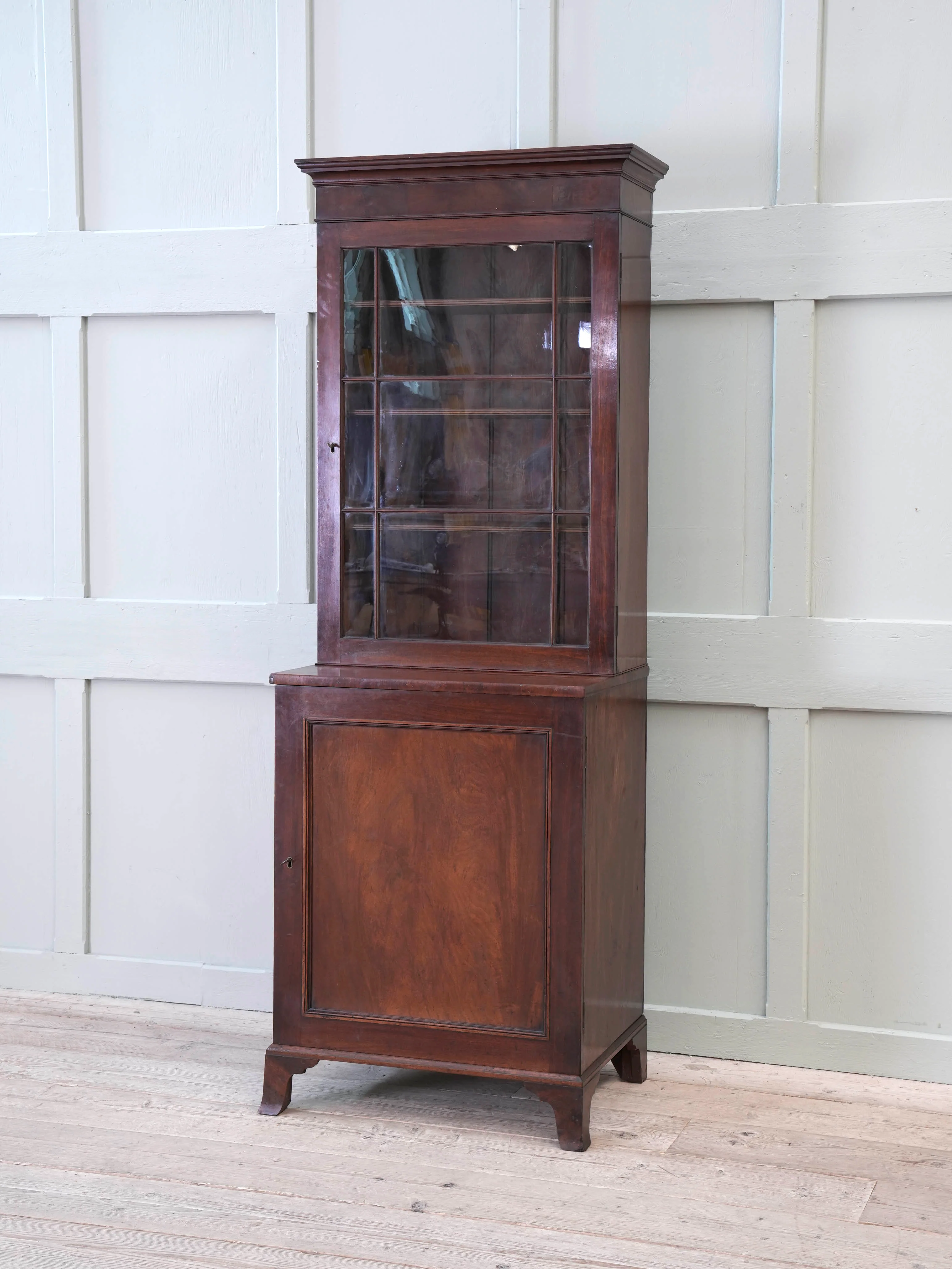 A William IV Mahogany Bureau Bookcase - Image 4