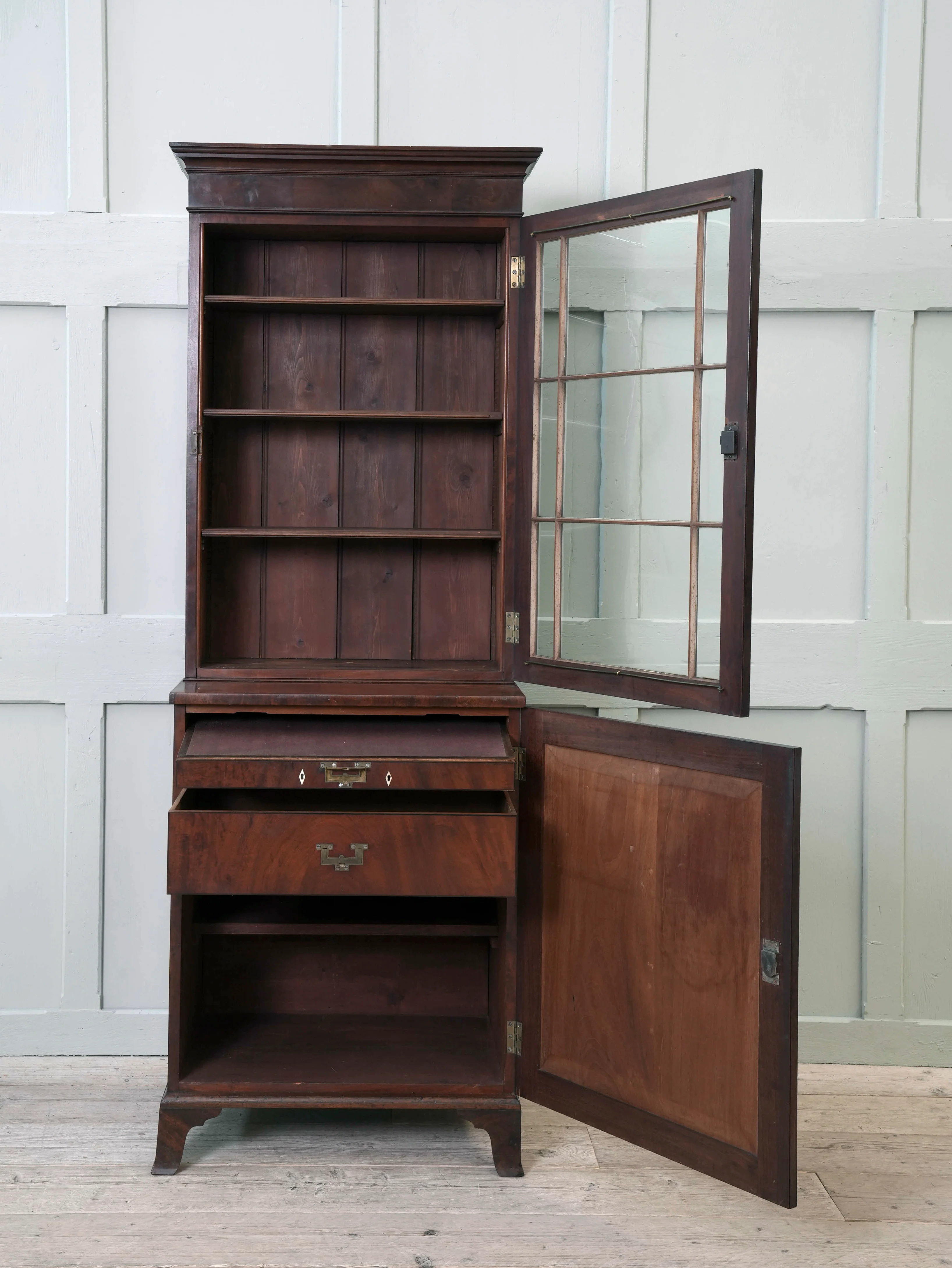 A William IV Mahogany Bureau Bookcase - Image 5