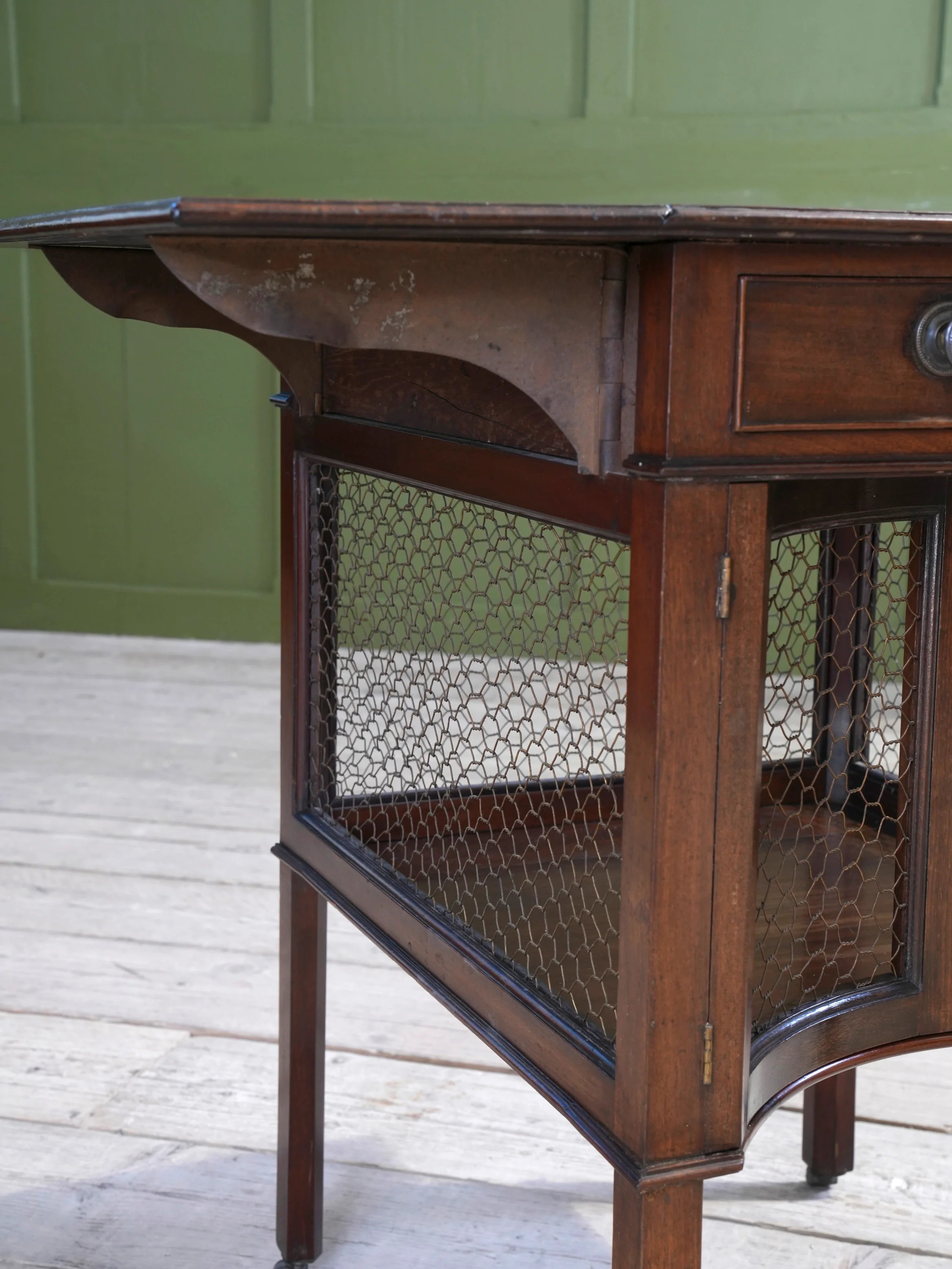 A Chippendale Period Pembroke Supper Table - Image 8