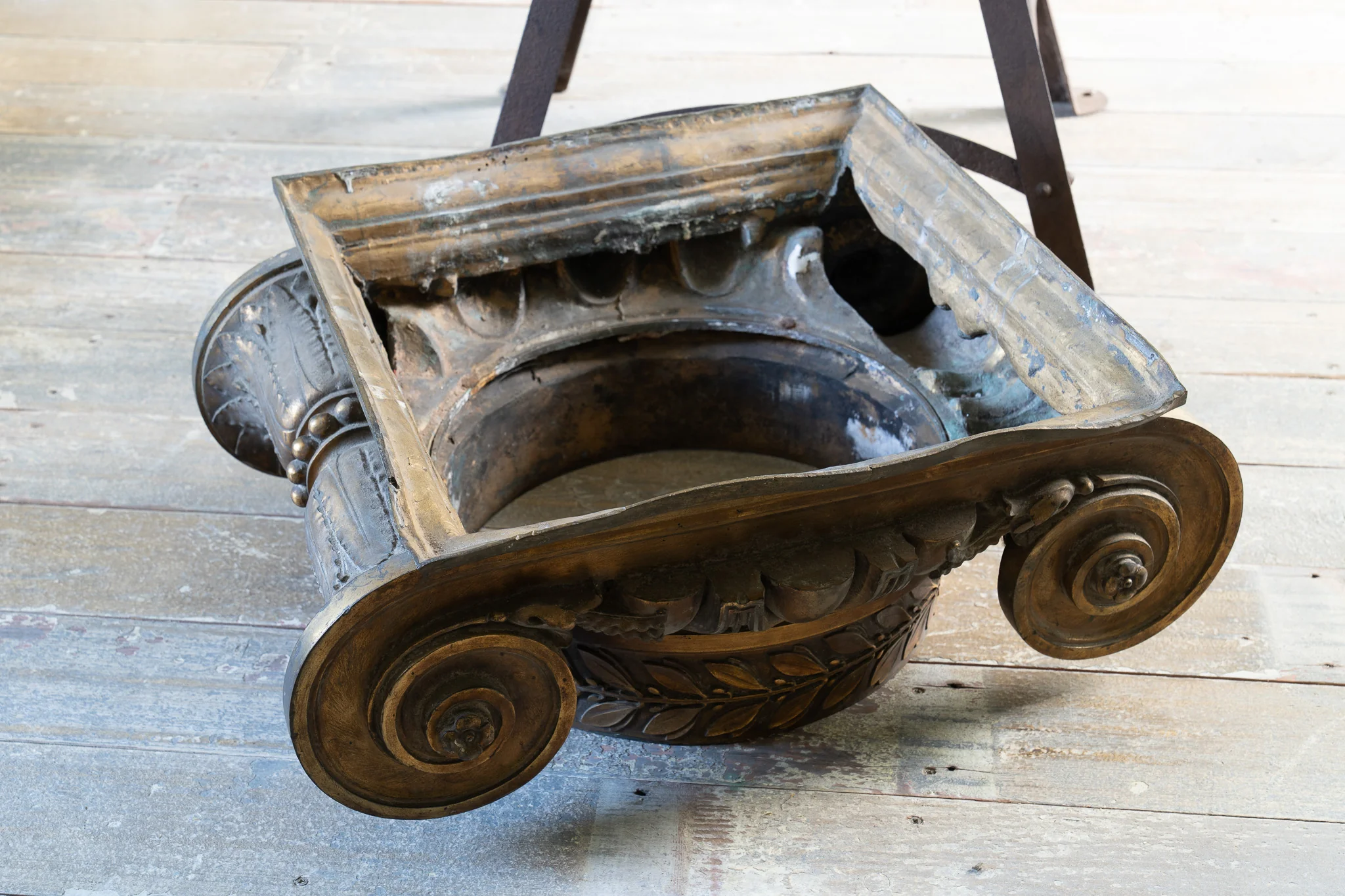 A Pair of 19th Century Composite Order Bronze Capitals - Image 6