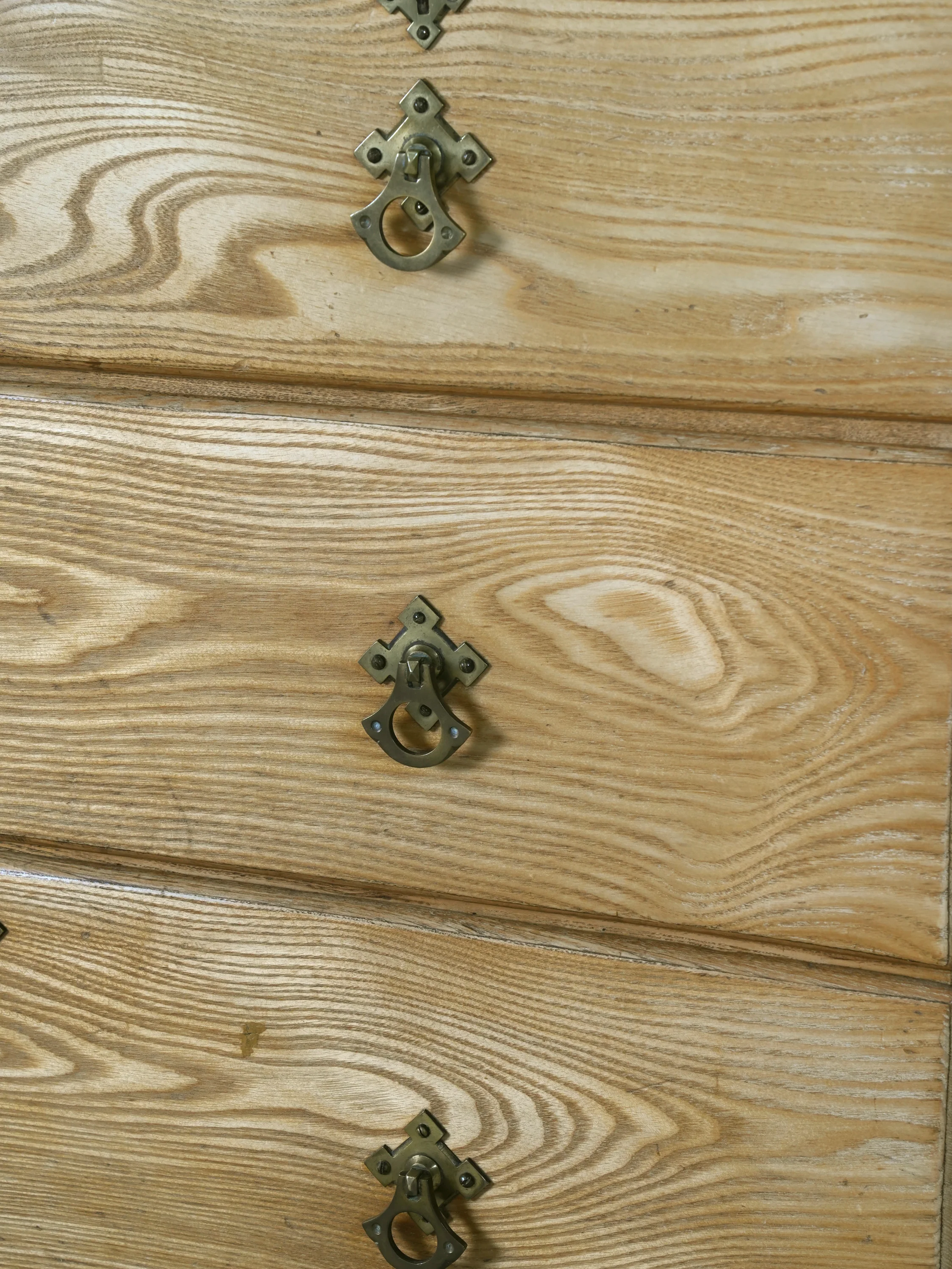 A 19th Century White Ash Chest of Drawers - Image 7