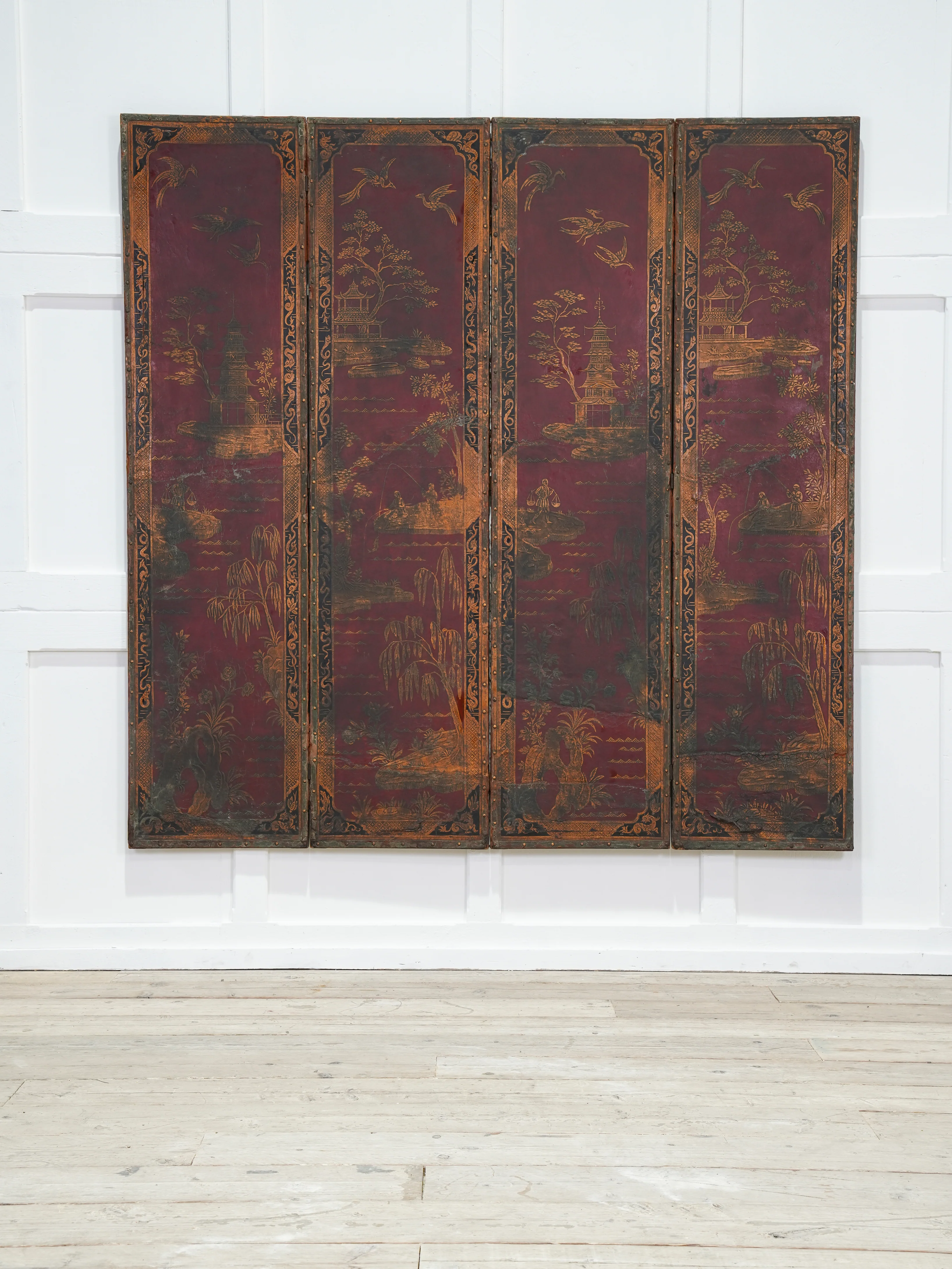 A 19th Century Leather Chinoiserie Room Screen - Image 4