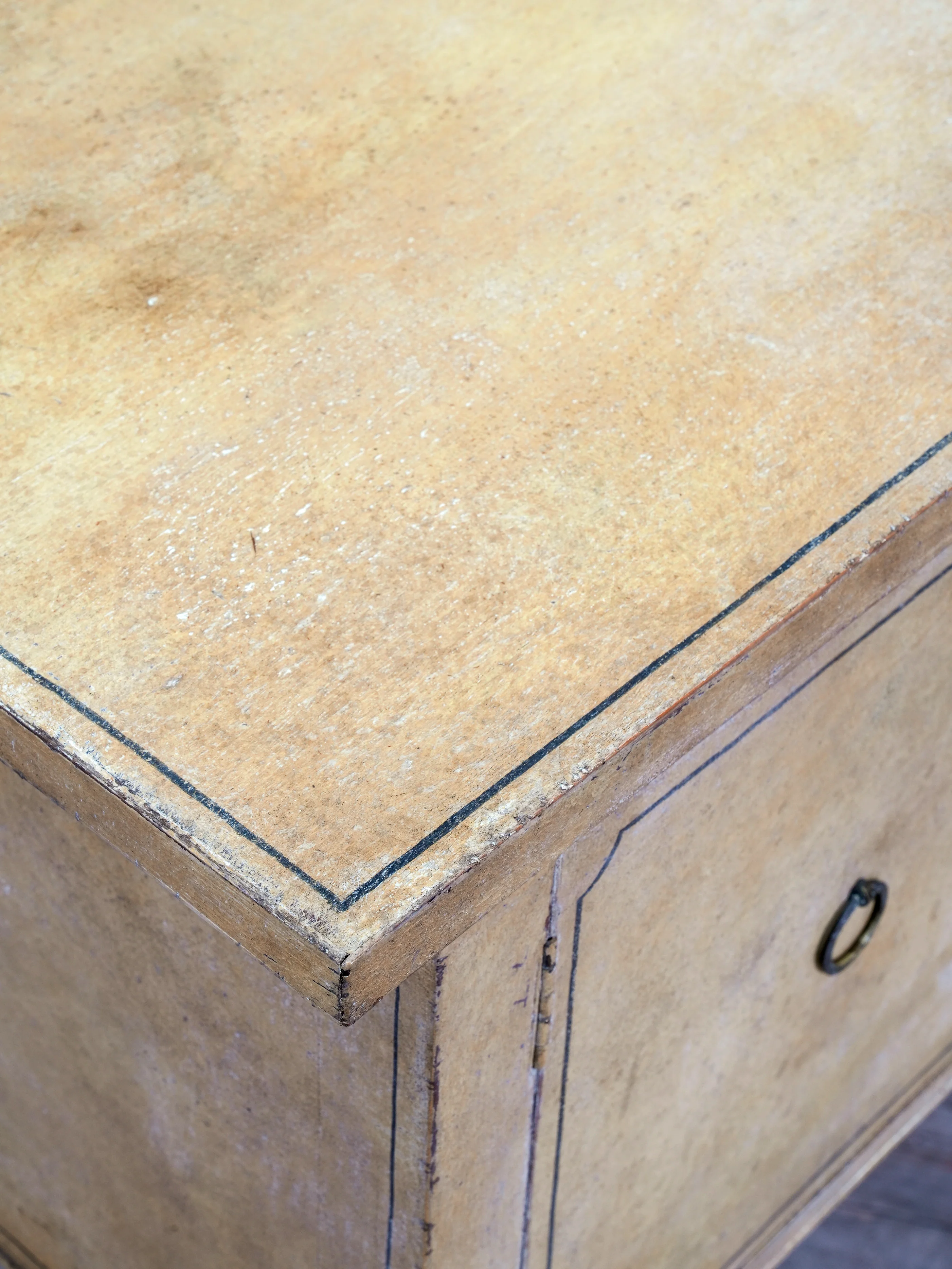 A Late Regency Painted Console Sideboard Table - Image 13