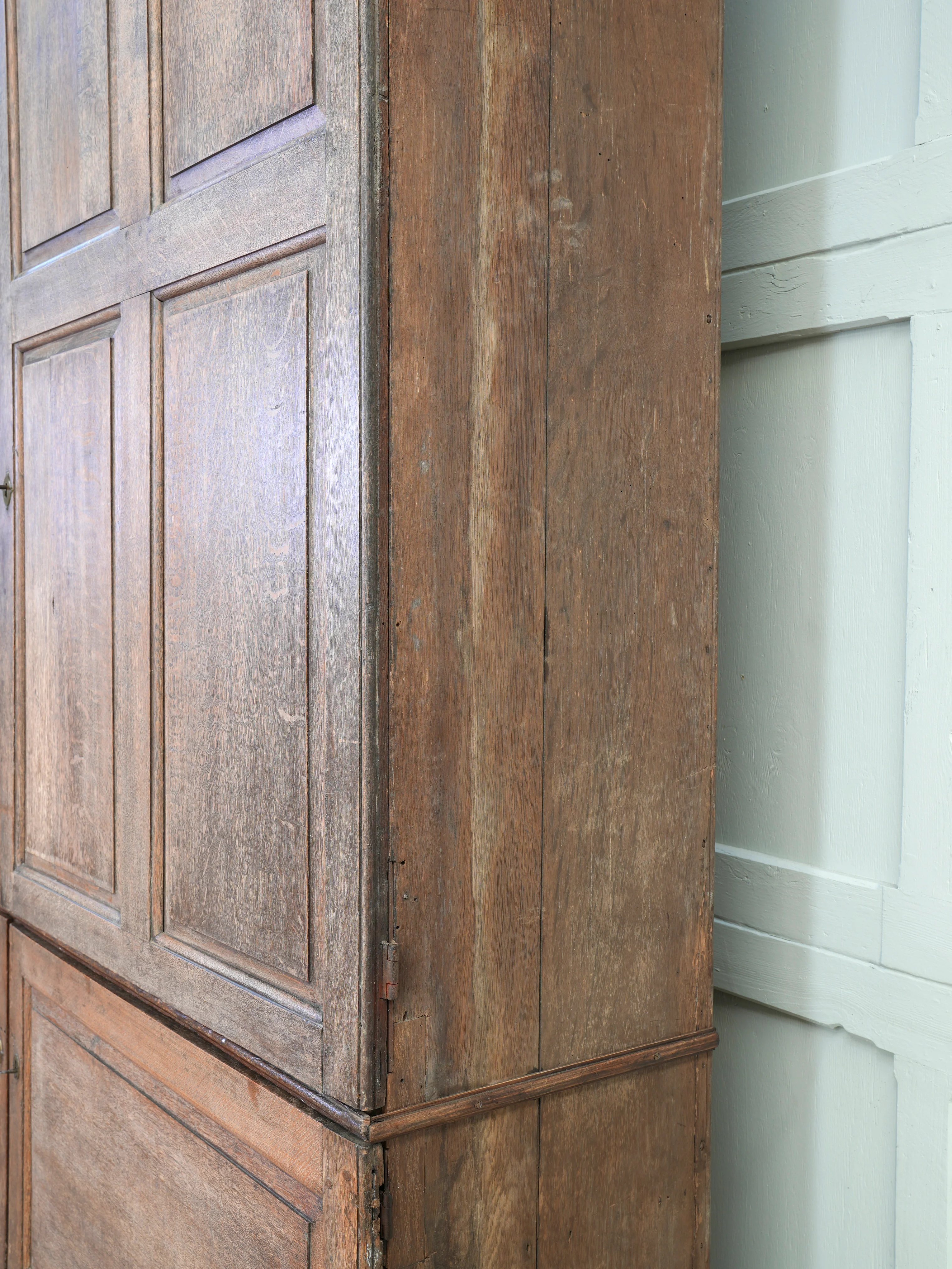 A George II Oak Housekeepers Cupboard - Image 25