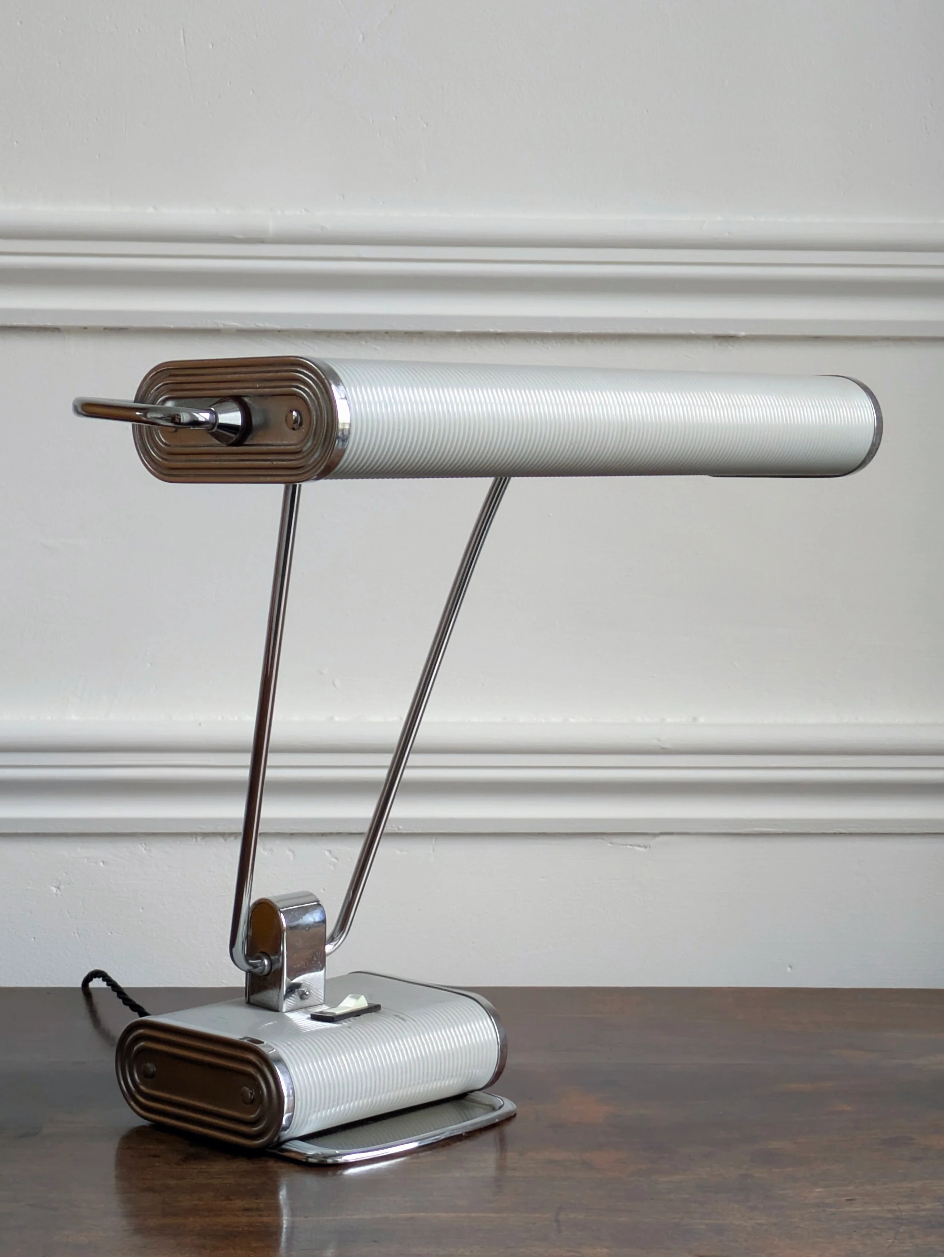 A No 71 Desk Lamp, Eileen Gray for Jumo - Image 17