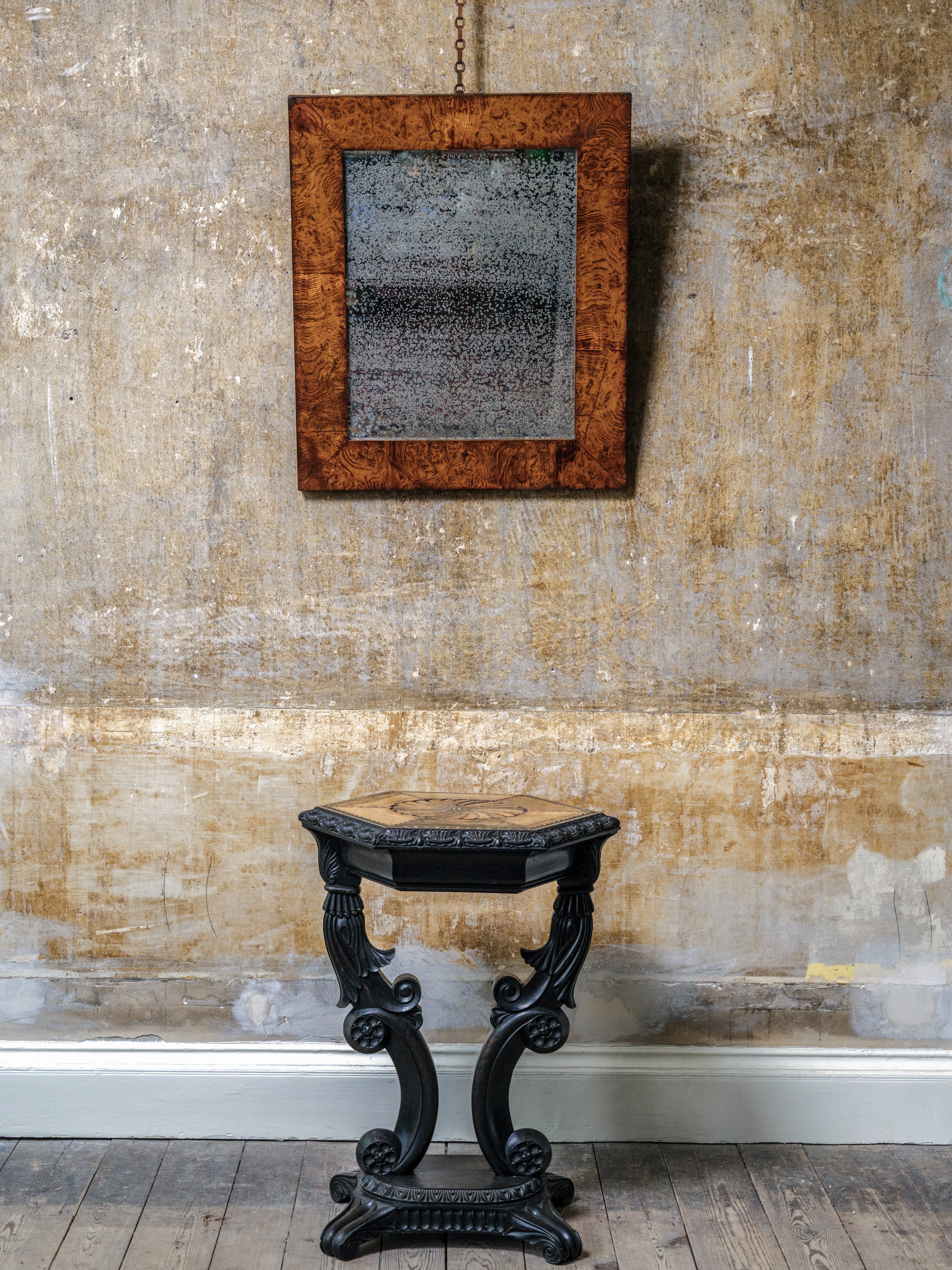 A George IV Burr Oak Mirror - Image 7
