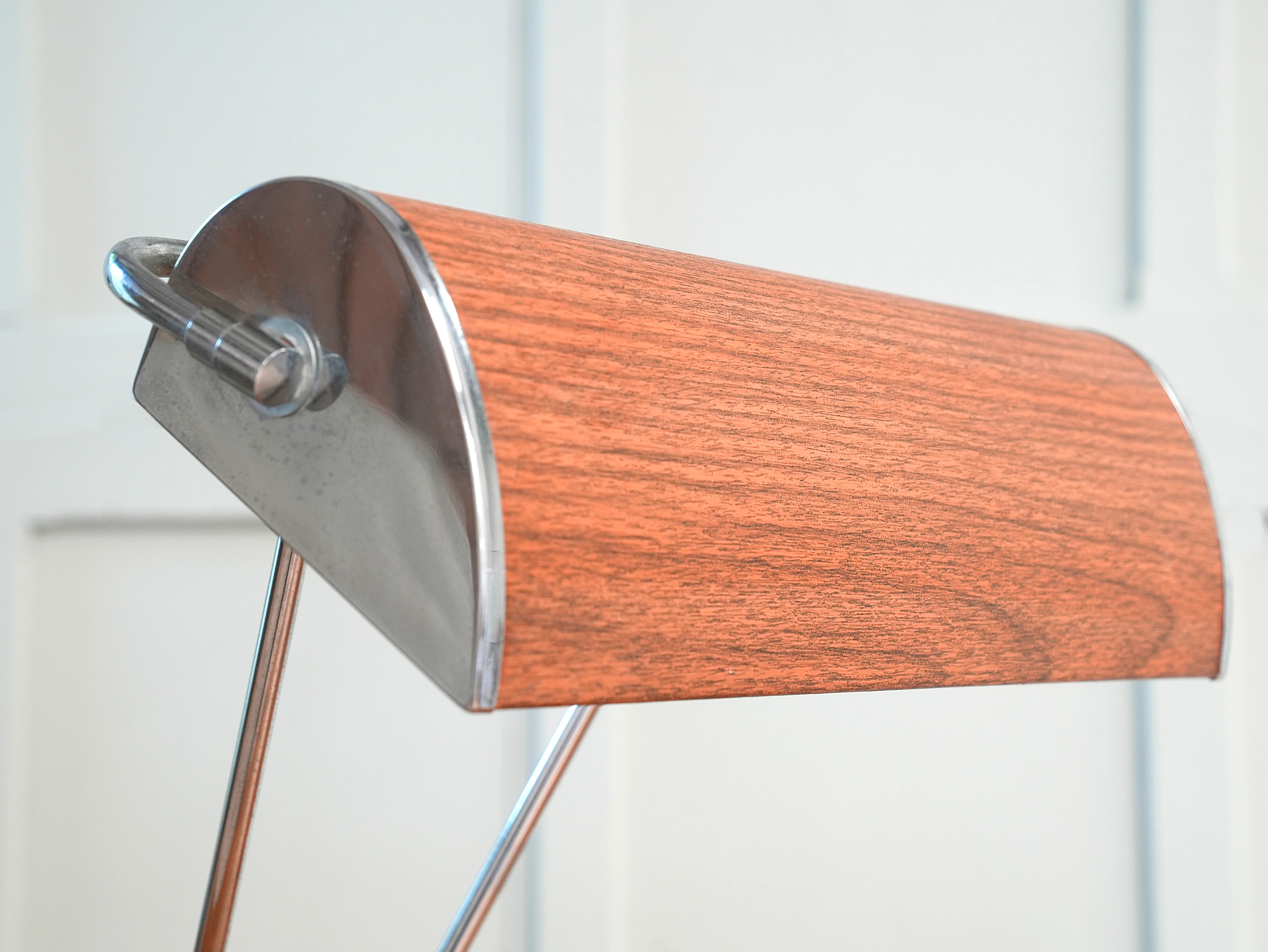 An Eileen Grey Desk Light - Image 6