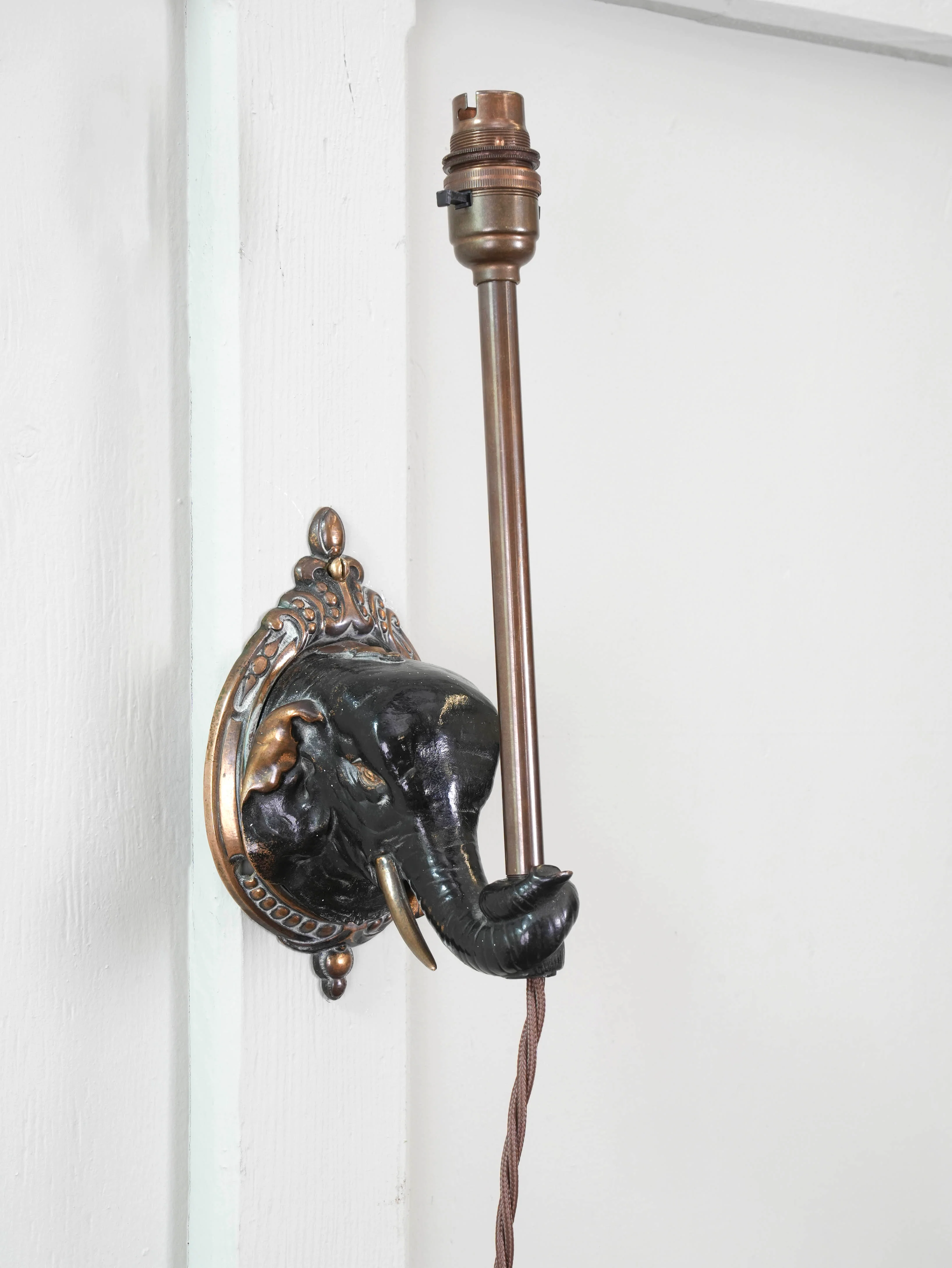 Cold Painted Bronze Elephant Wall Light - Image 4