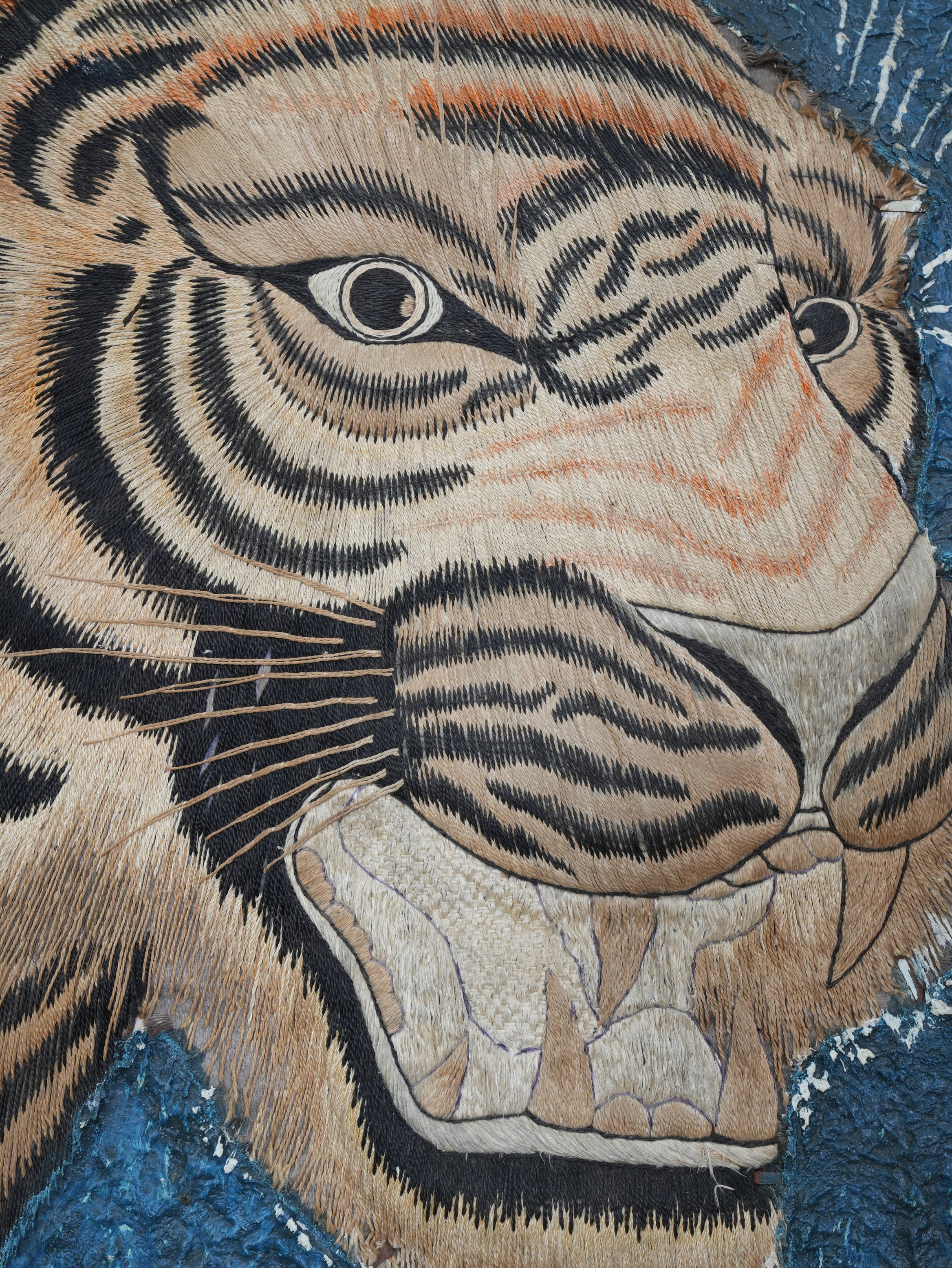 A Pair of Framed Silk Embroideries of Tigers Heads - Image 11