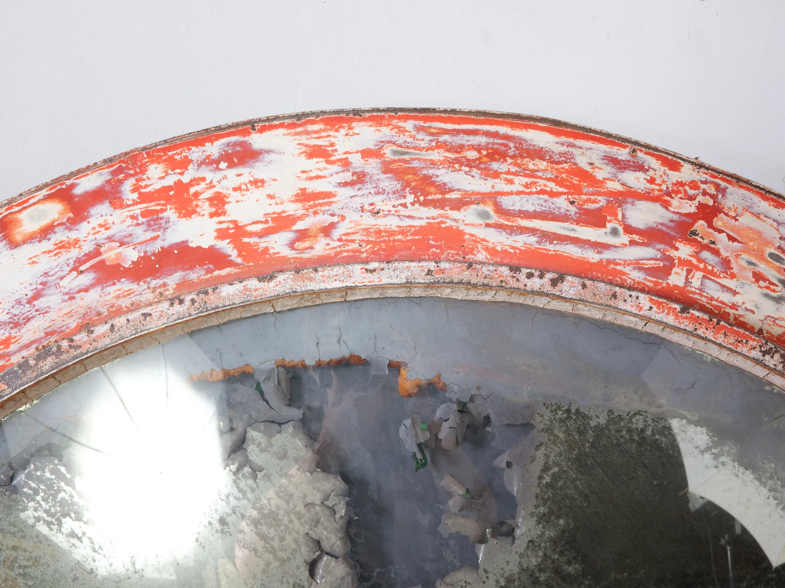 Large Convex Mirror - Image 3