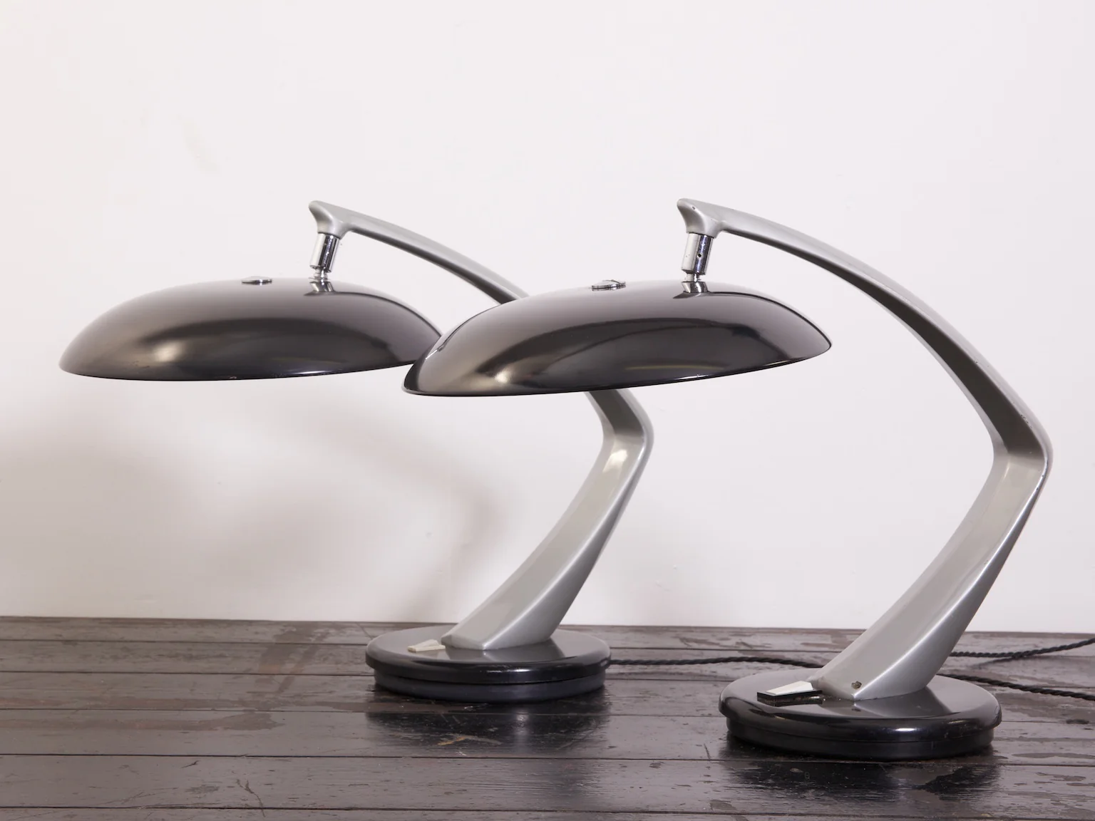 Fase Boomerang Desk Lights - Image 2