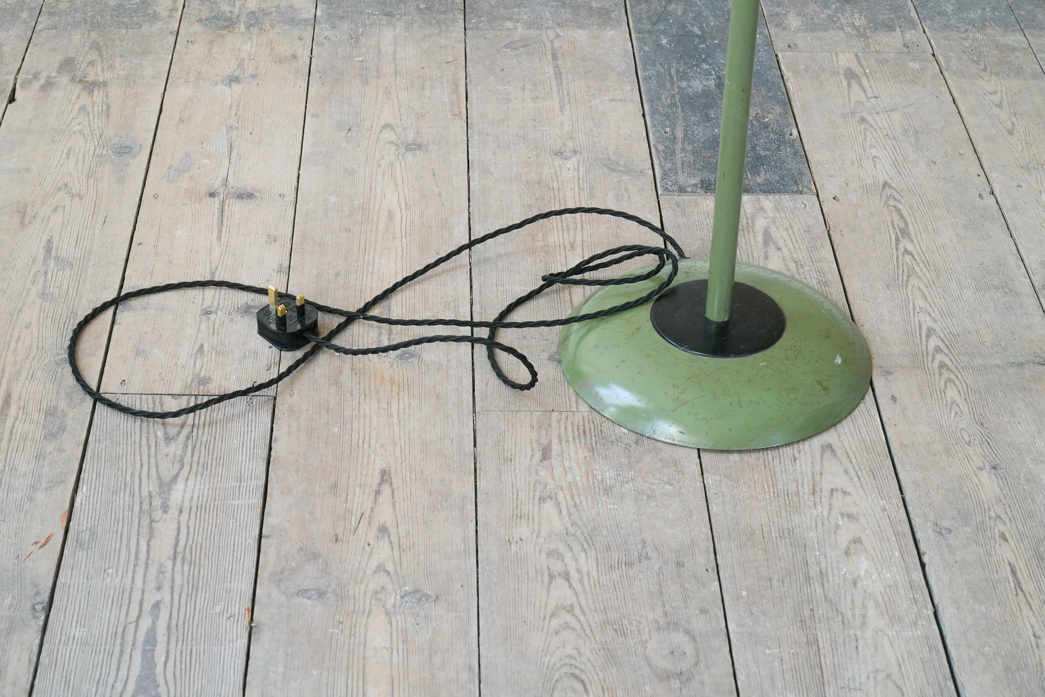 A Gerald Thurston Floor Lamp - Image 8