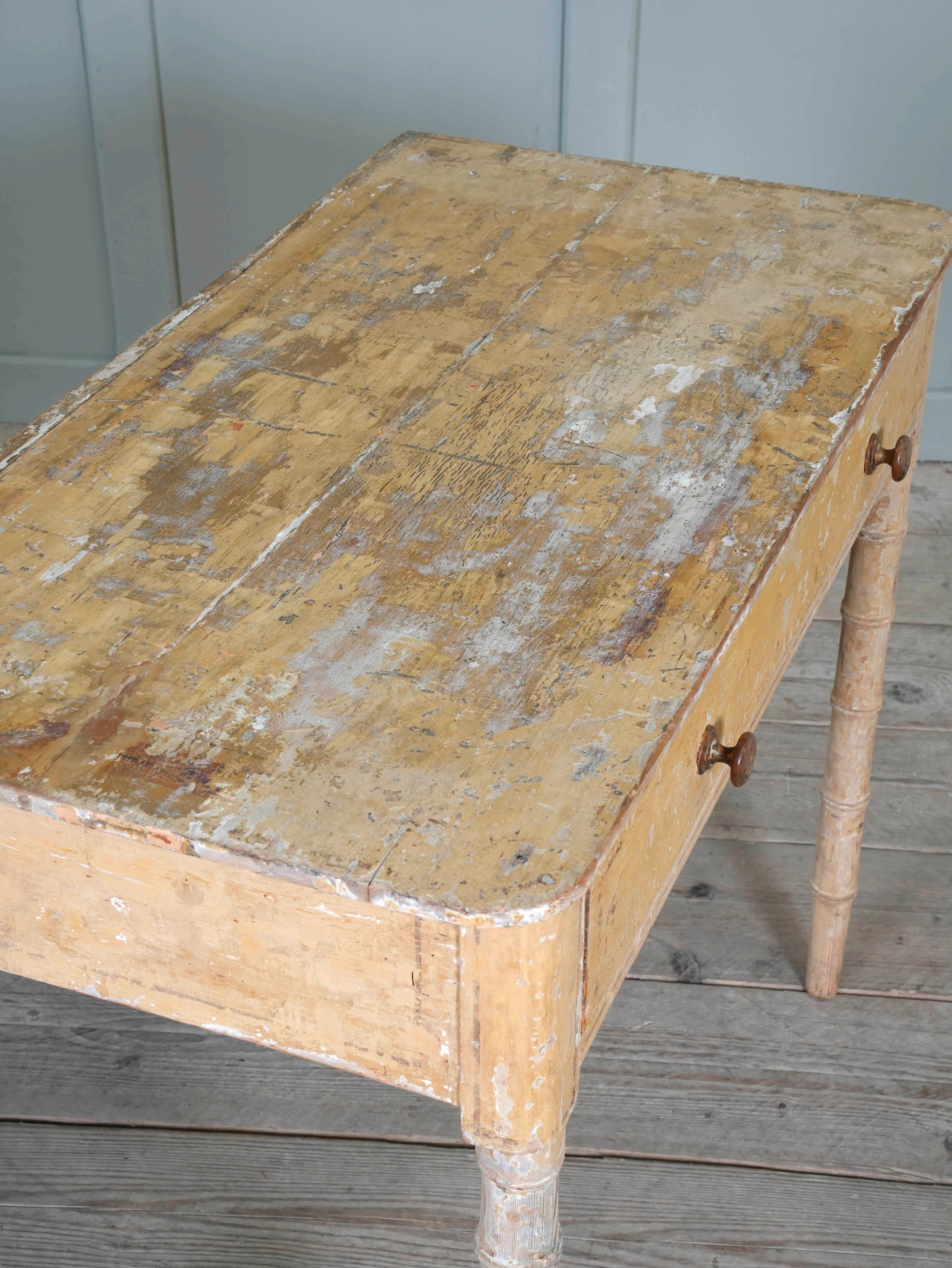 A Regency Painted Writing Table - Image 11