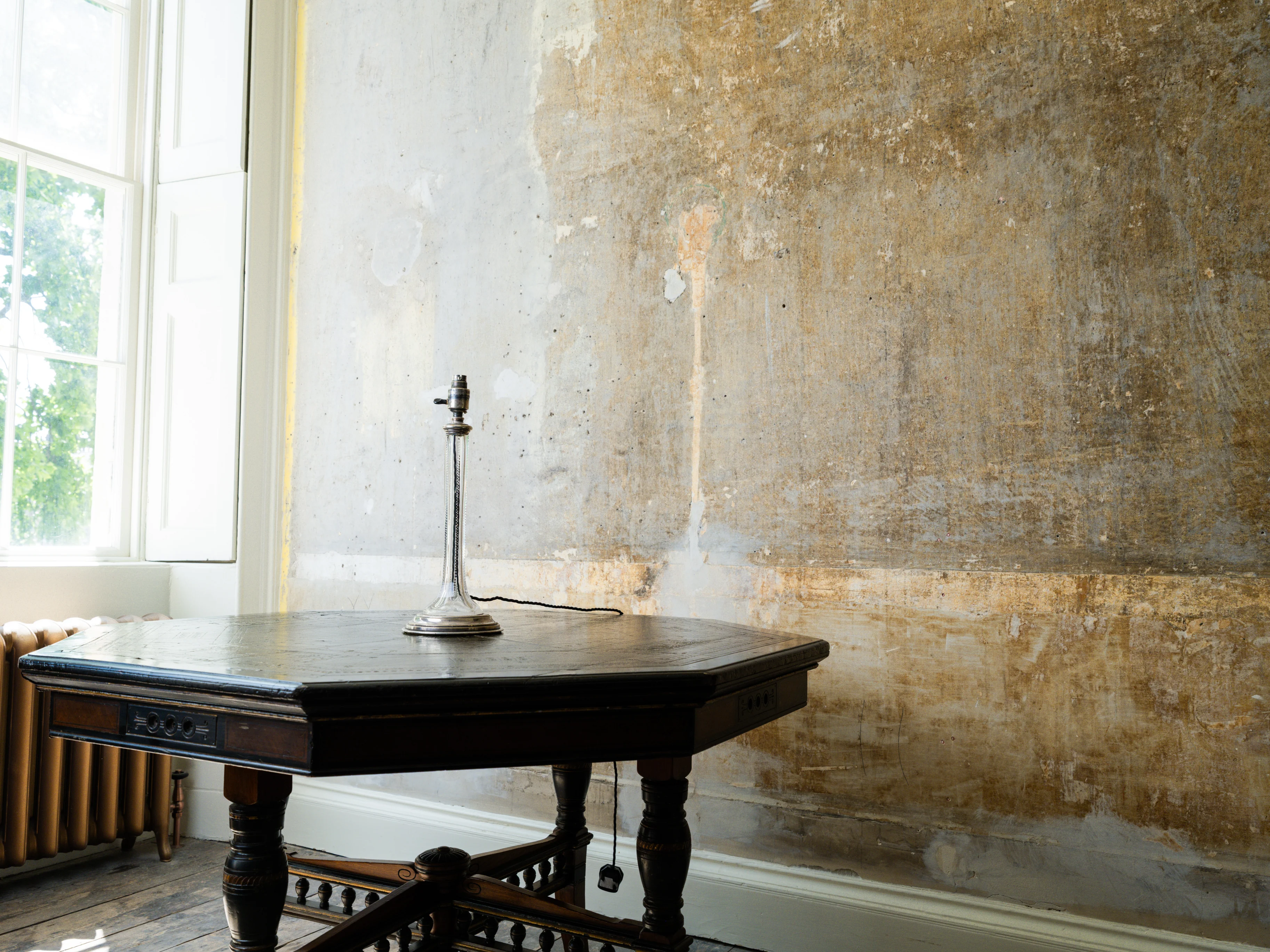 A Silver Plated Cut Glass Table Lamp - Image 8