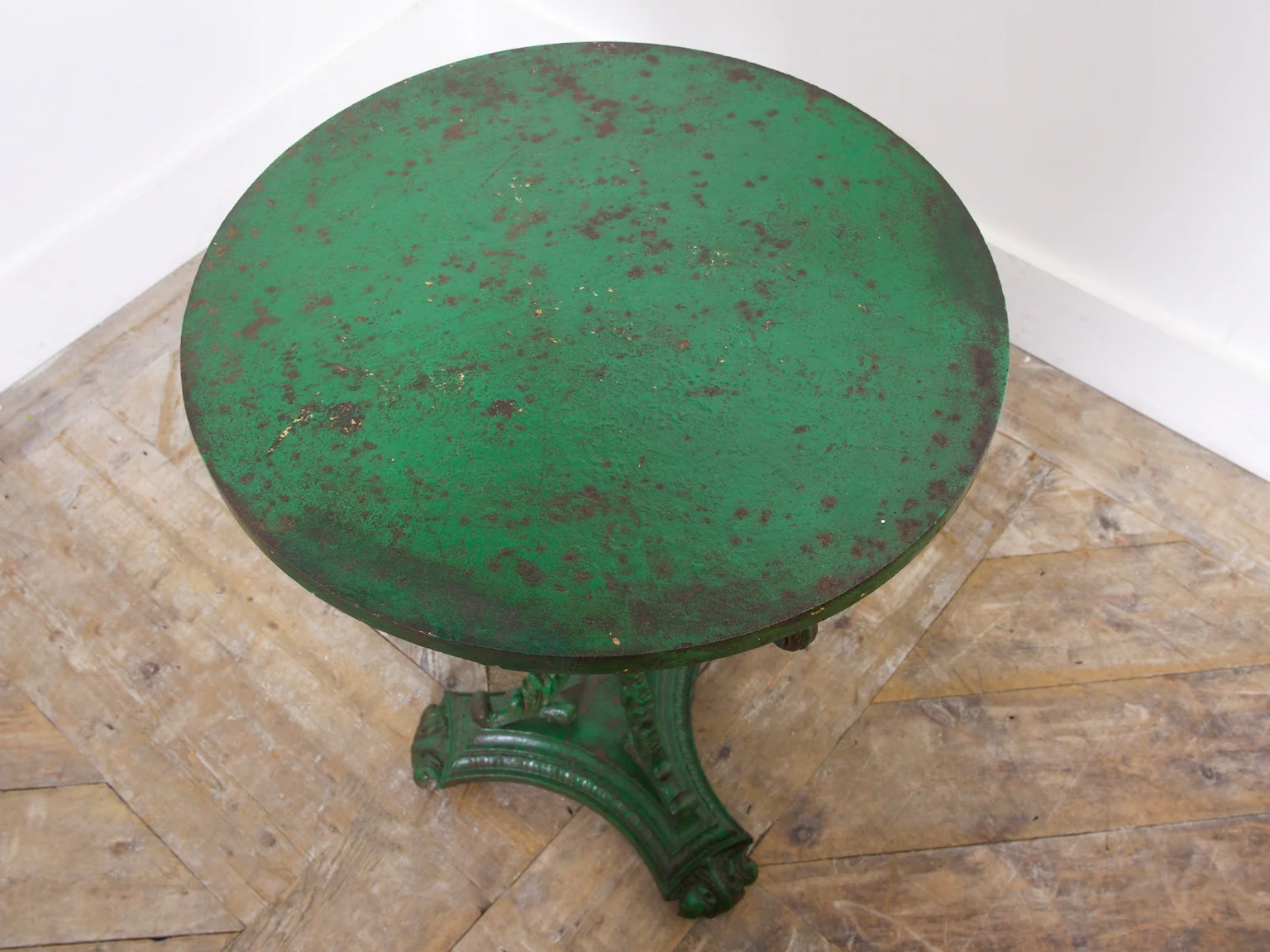 Green Cast Iron Table - Image 5
