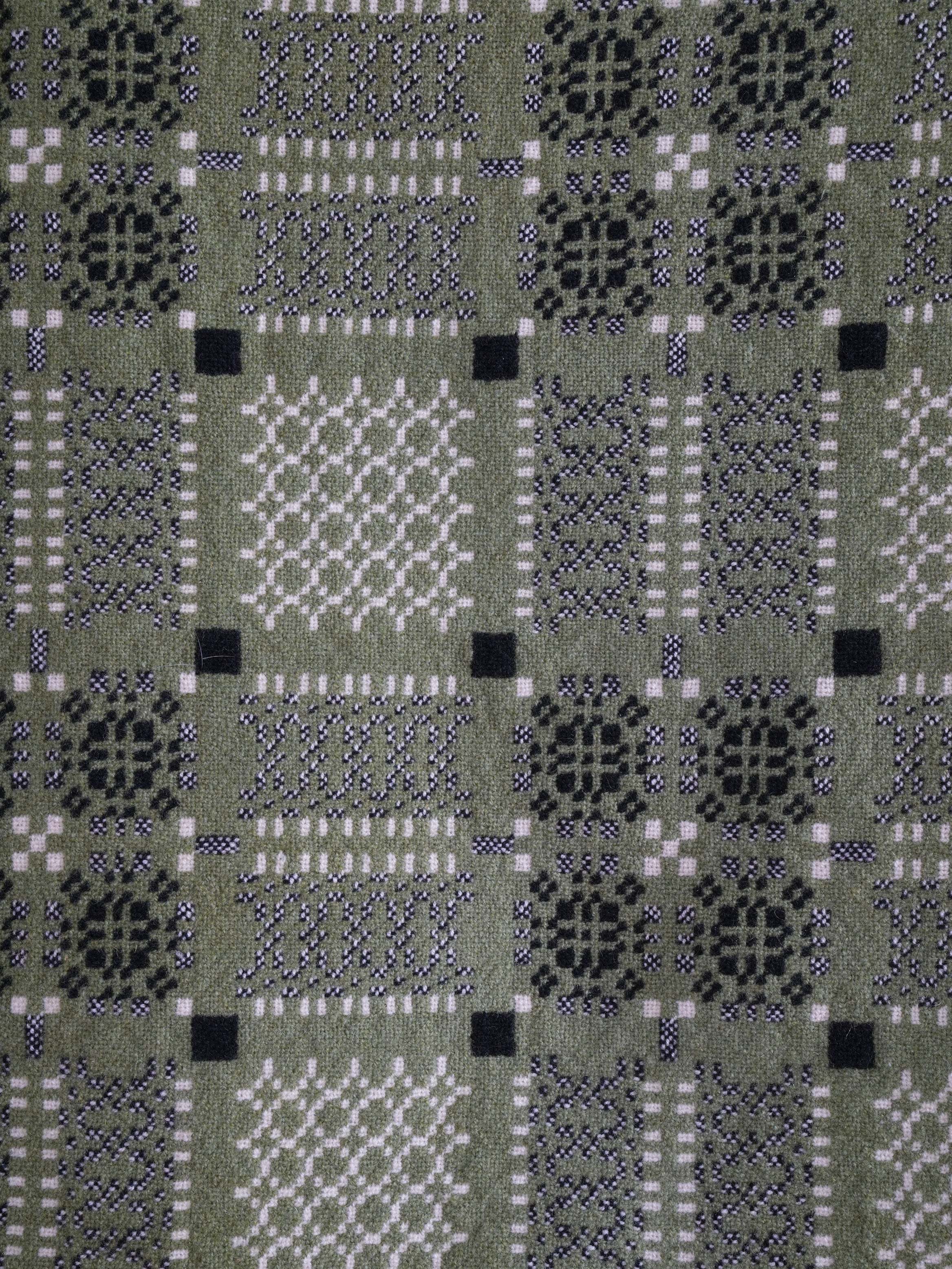 A Welsh Tapestry Blanket - Image 3