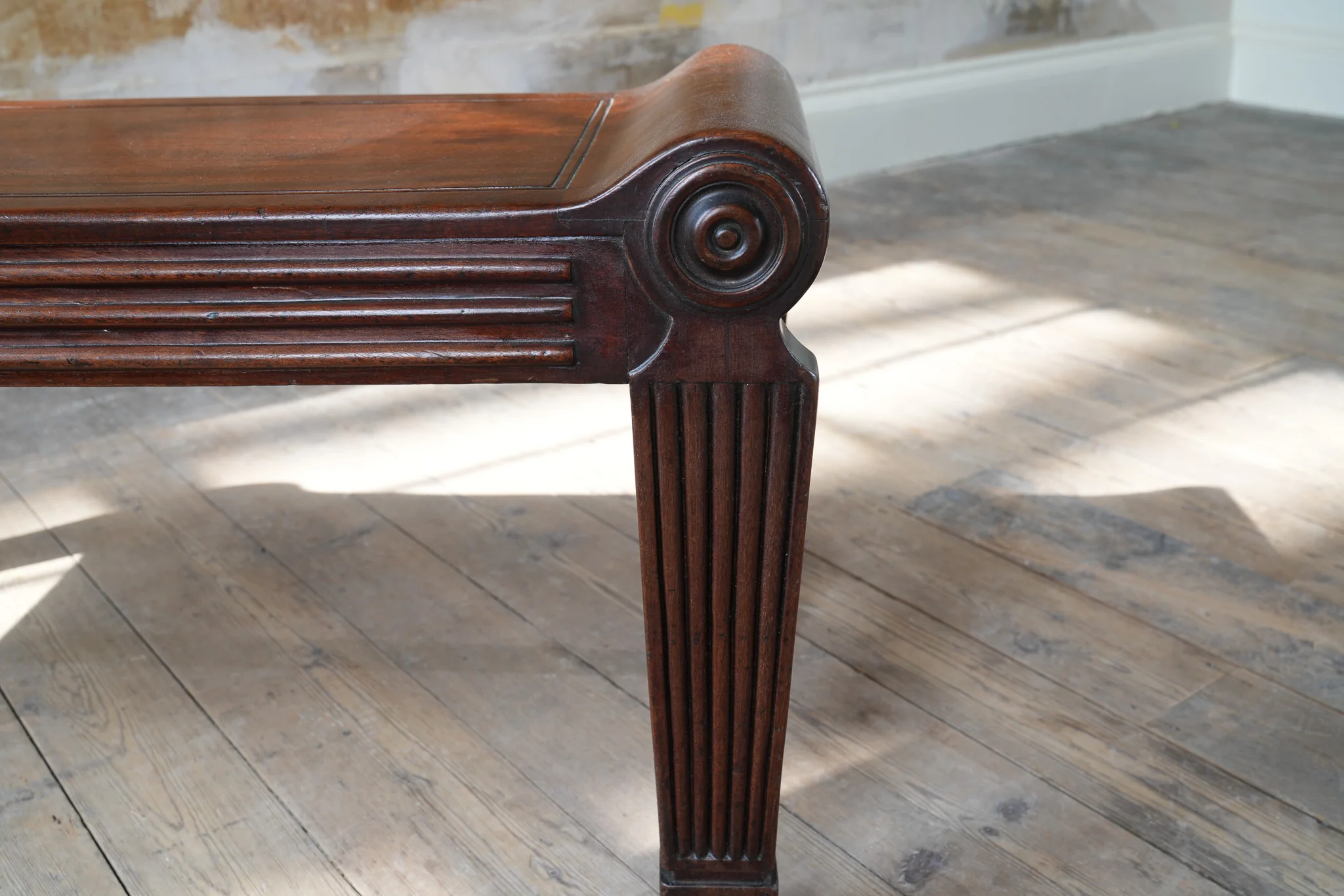 A Regency Hall Bench in the manner of Marsh & Tatham - Image 11