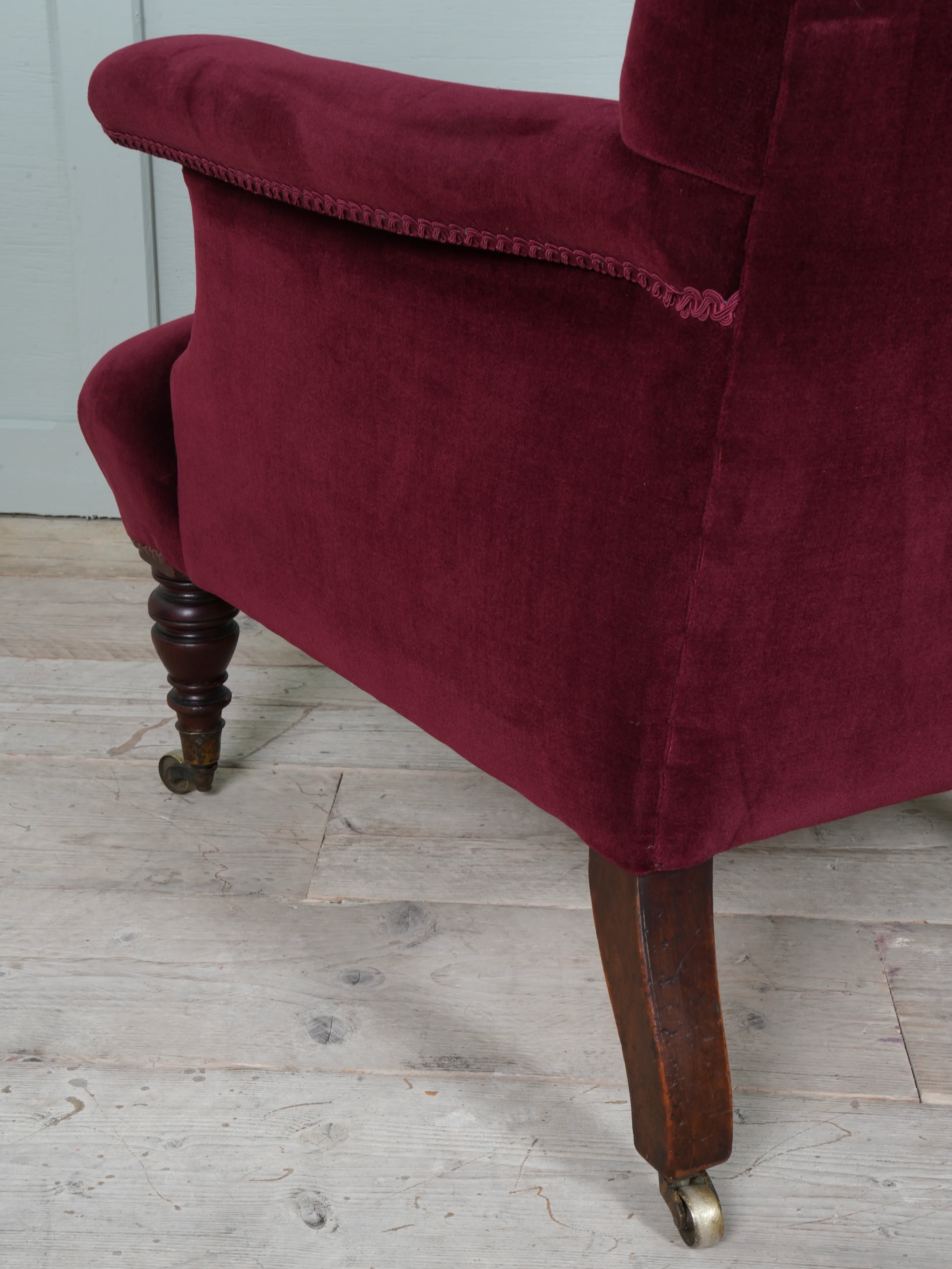 A Howard & Sons Buttoned Back Armchair - Image 10
