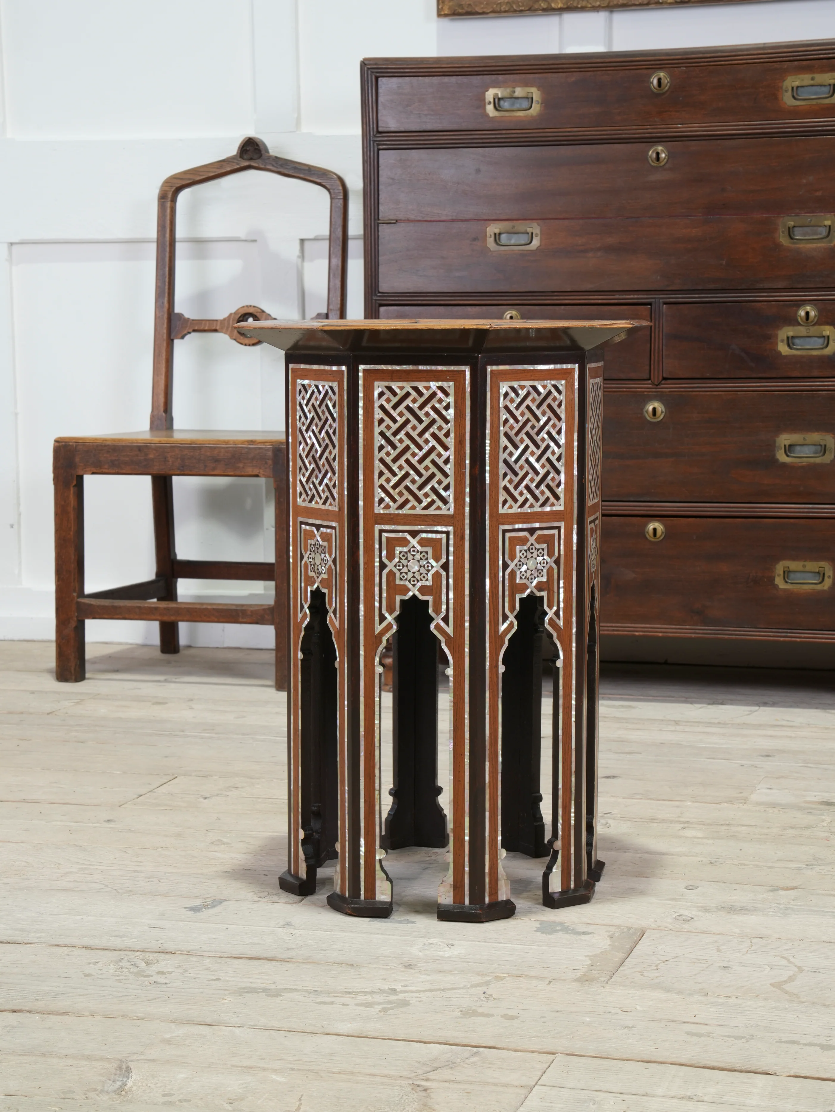 A 1930s Moorish Side Table - Image 2