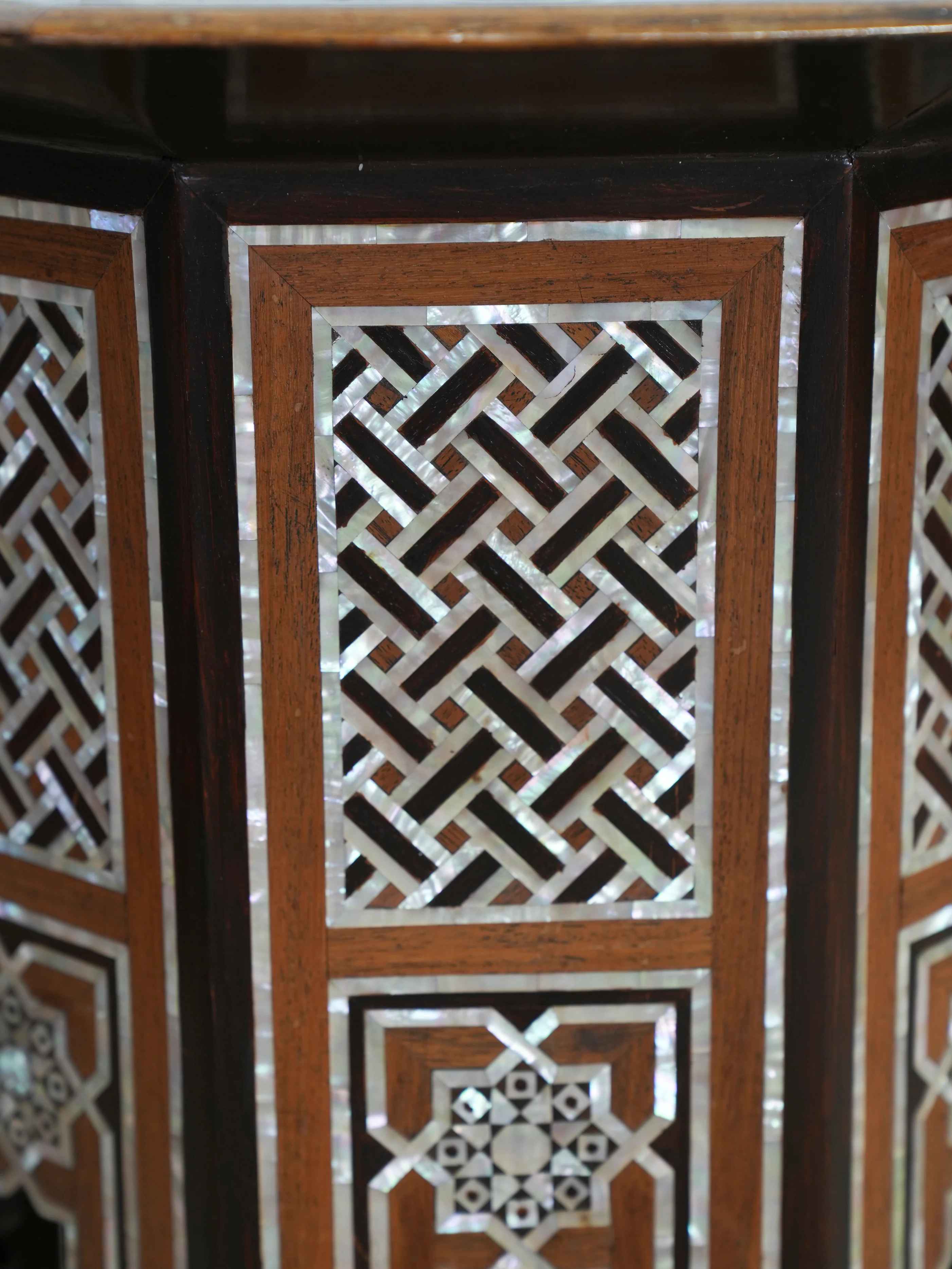 A 1930s Moorish Side Table - Image 4