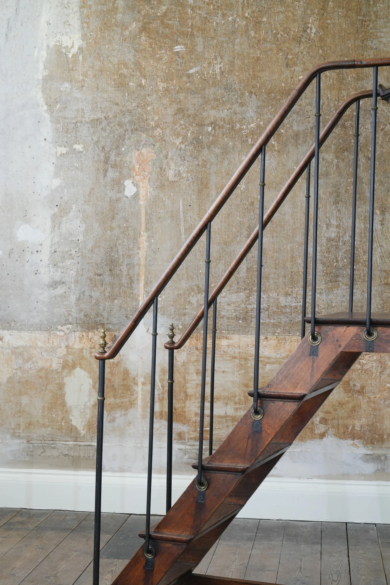 Regency Library Steps - Image 11