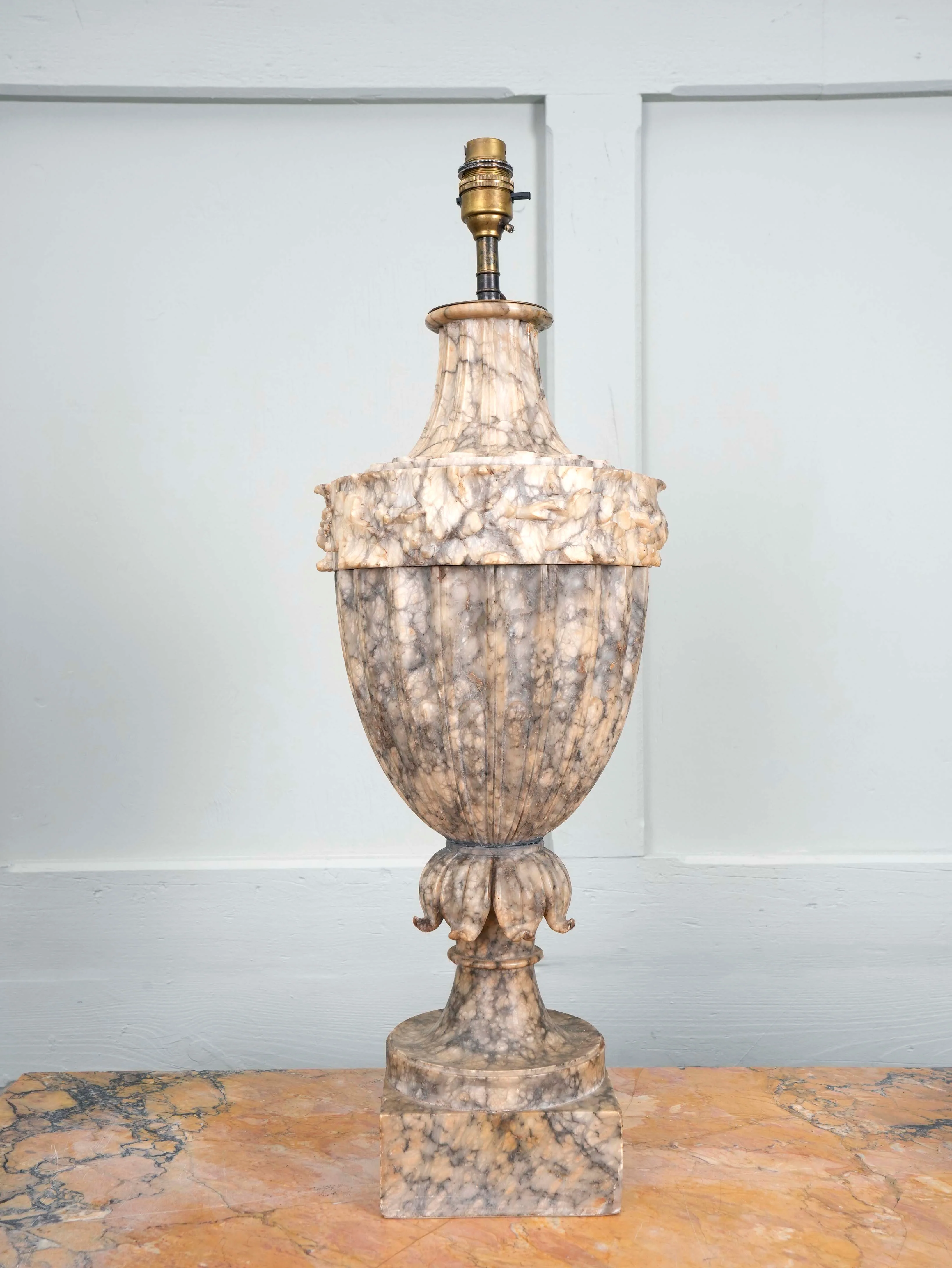 A 19th Century Alabaster Lidded Urn Table Lamp - Image 2