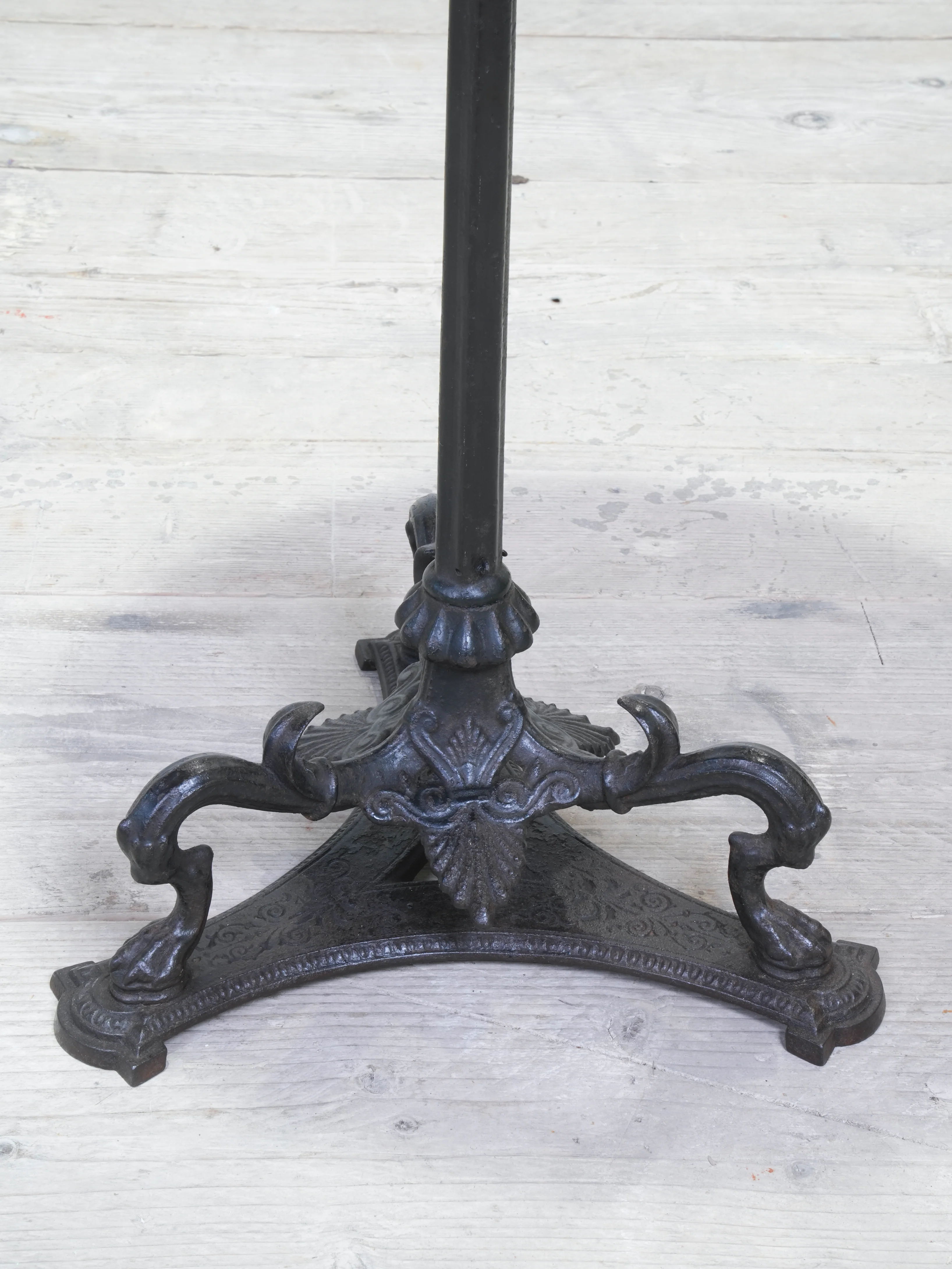 A Regency Cast Iron & Marble Side Table - Image 7