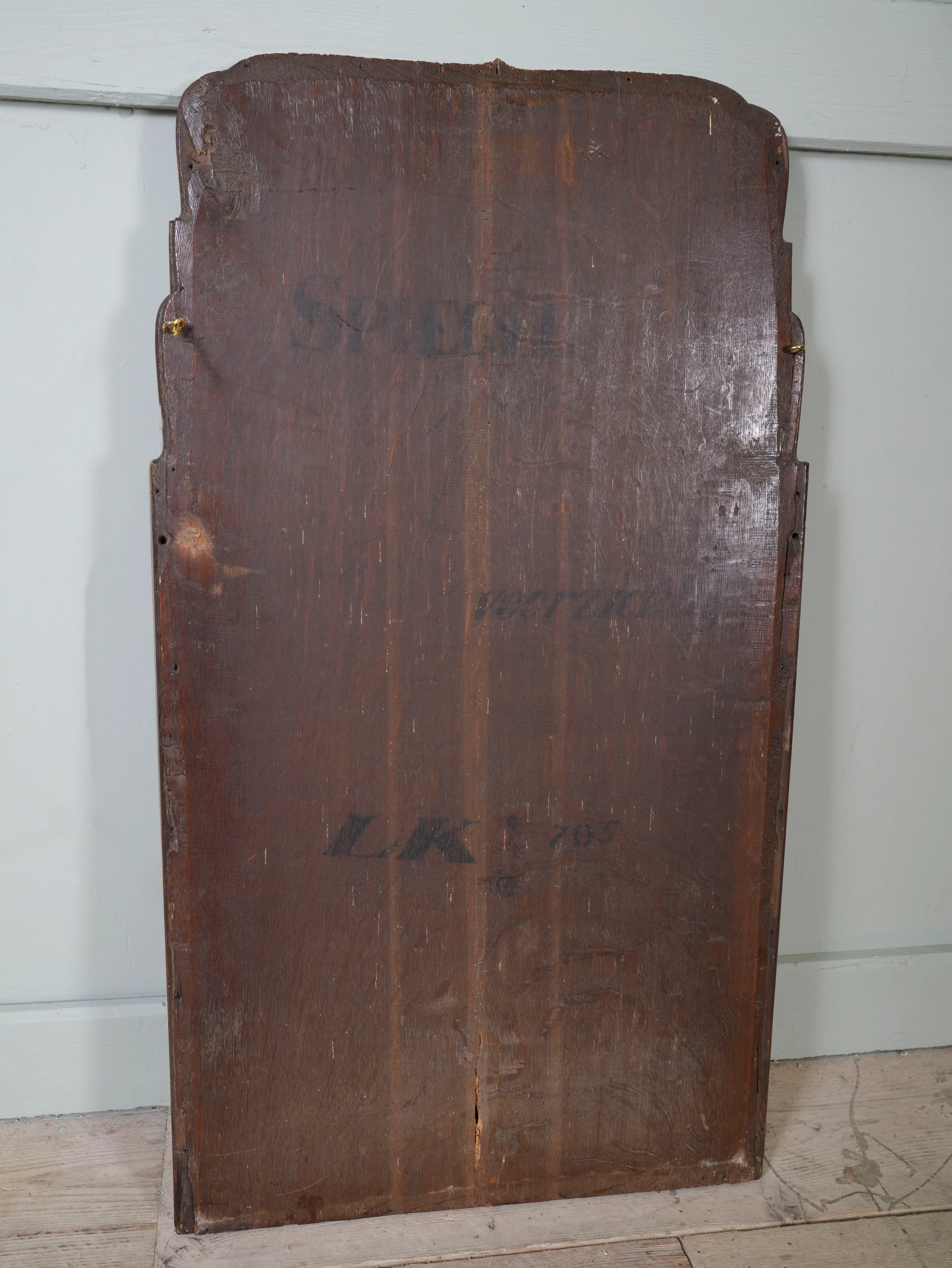 A Queen Anne Mahogany Pier Mirror - Image 10