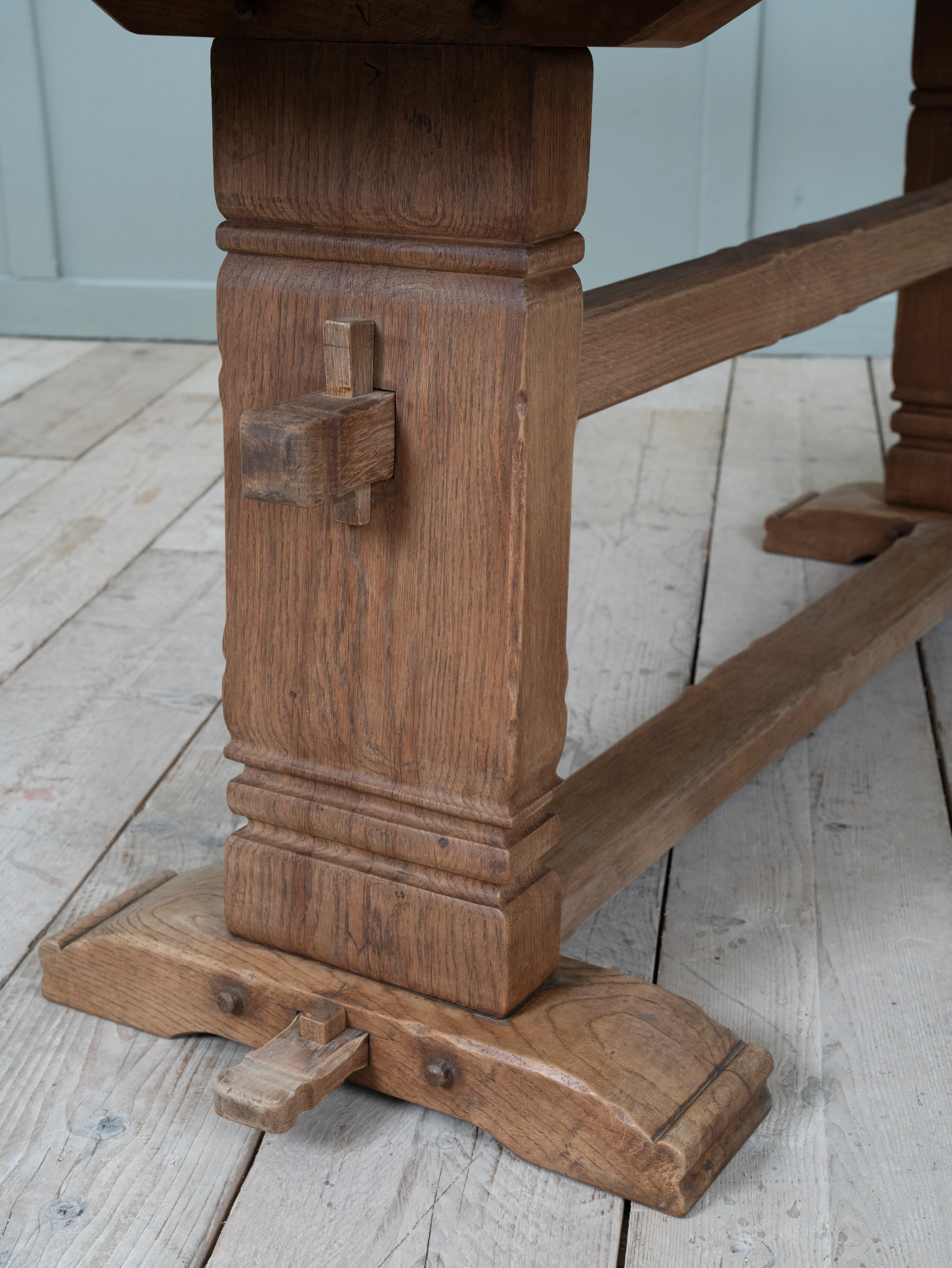 English Oak Arts & Crafts Refectory Table - Image 6