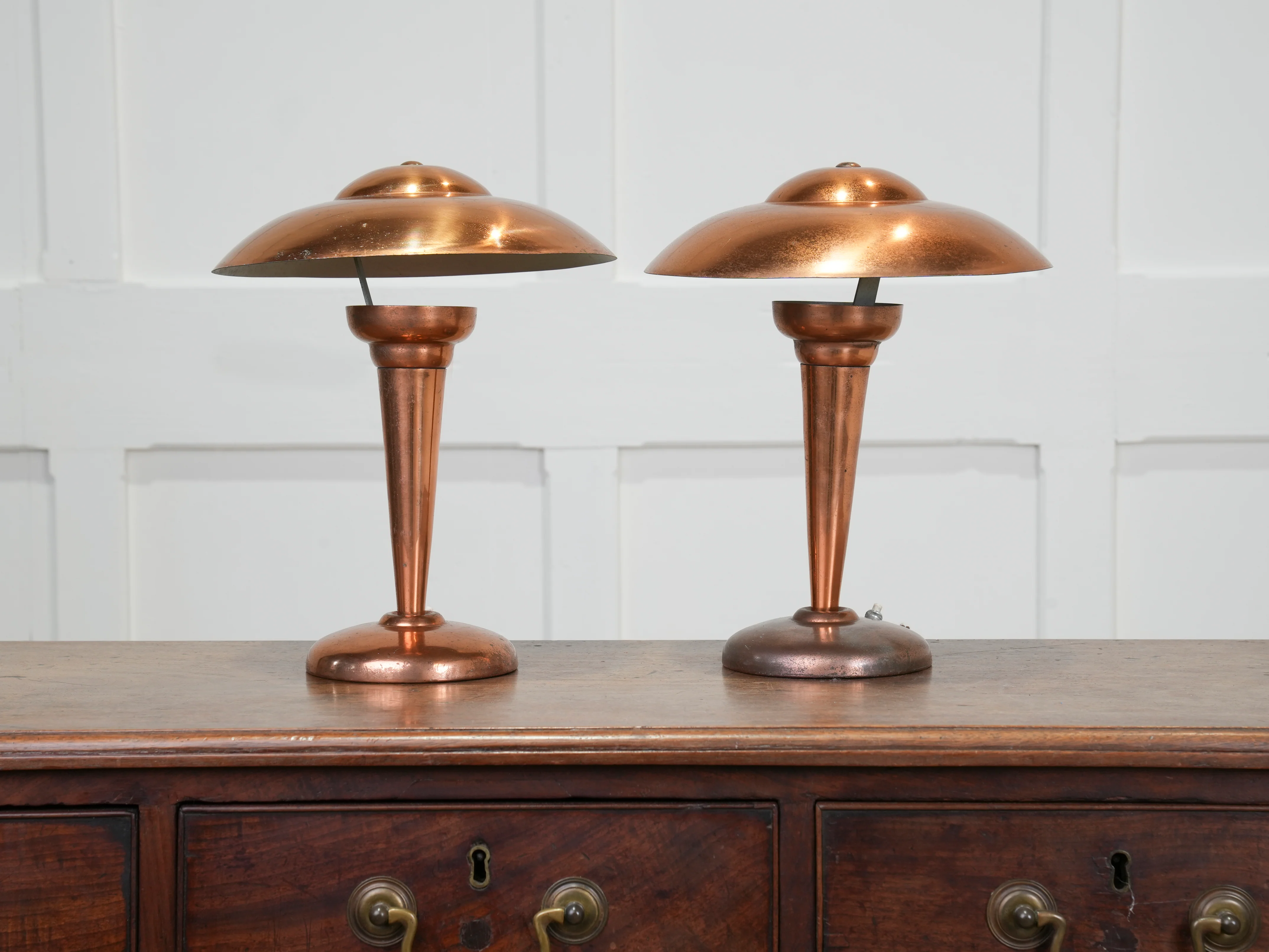 Pair of Bronzed Modernist Table Lamps - Image 4