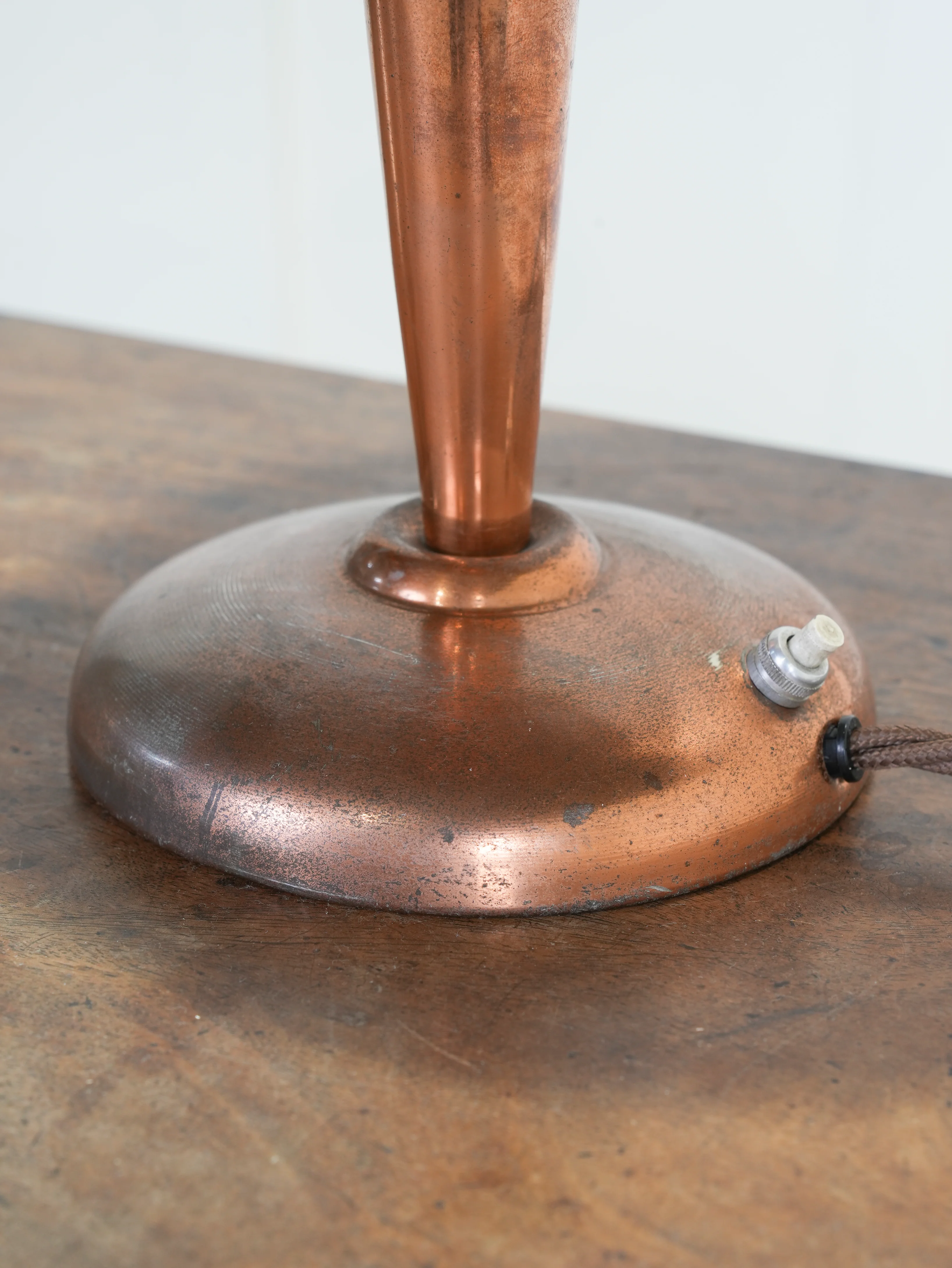 Pair of Bronzed Modernist Table Lamps - Image 9