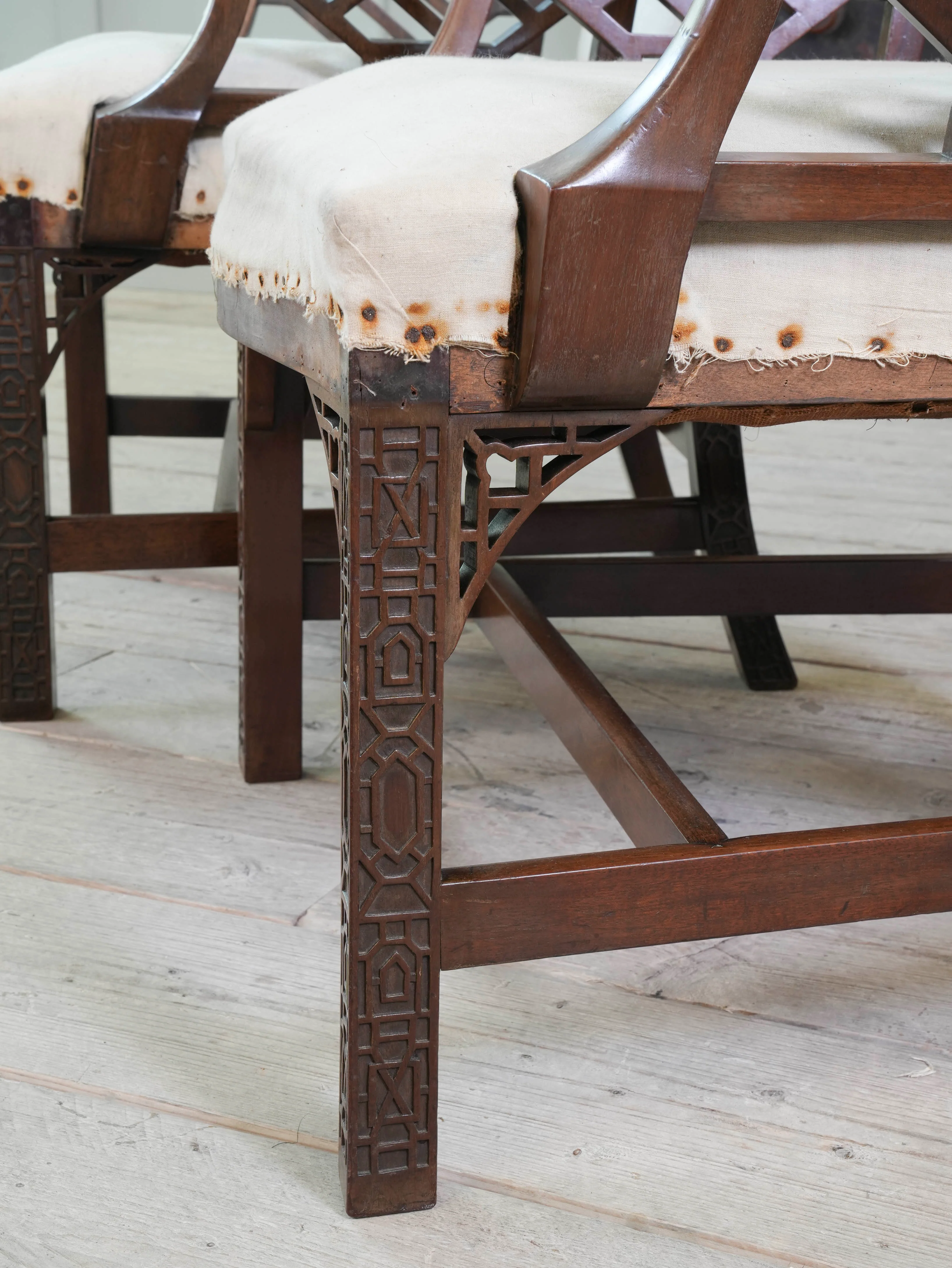 A Pair of Marsh-Jones & Cribb Chinese Chippendale Armchairs - Image 6