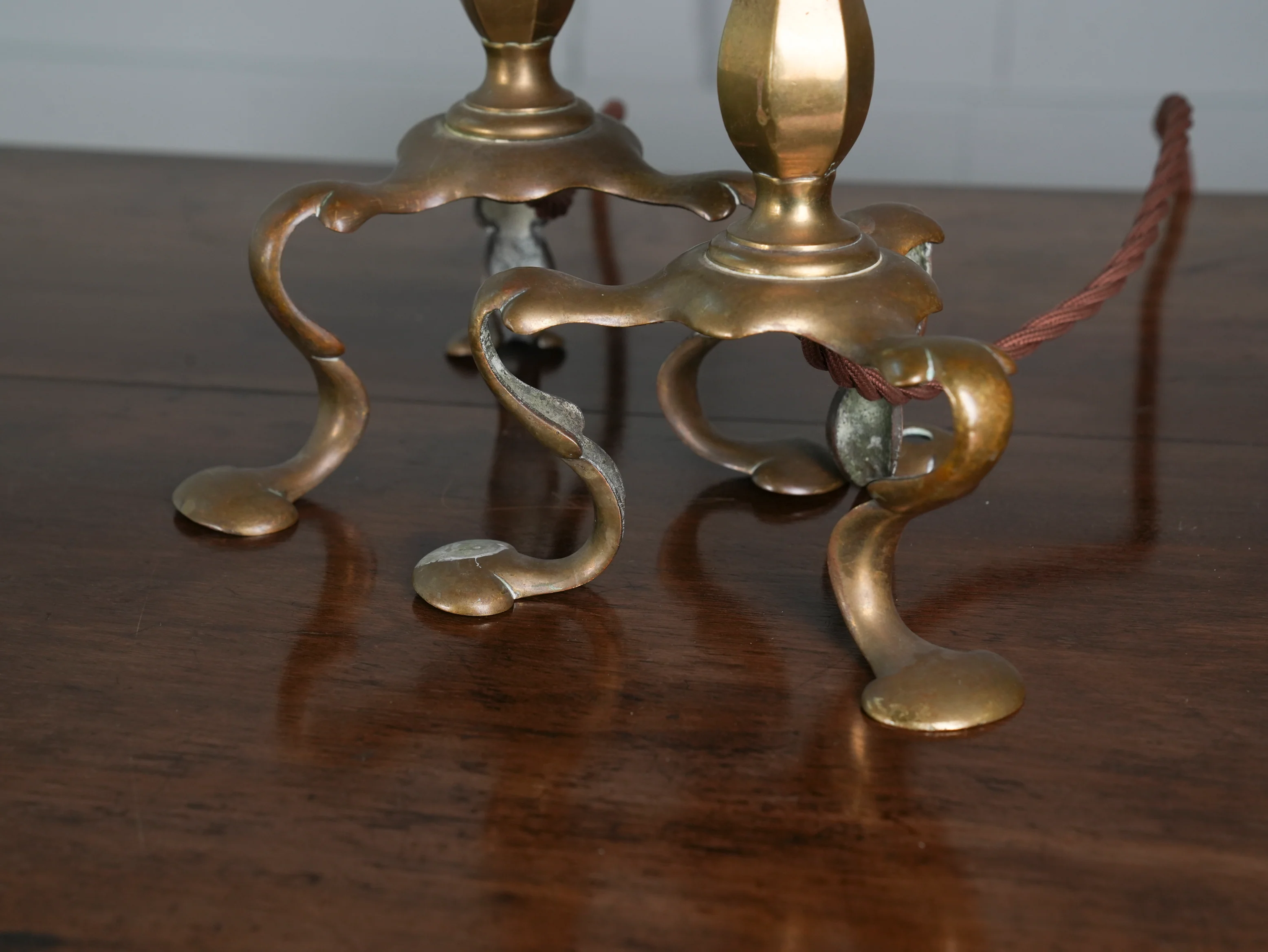 A Pair of Pullman Table Lights - Image 6