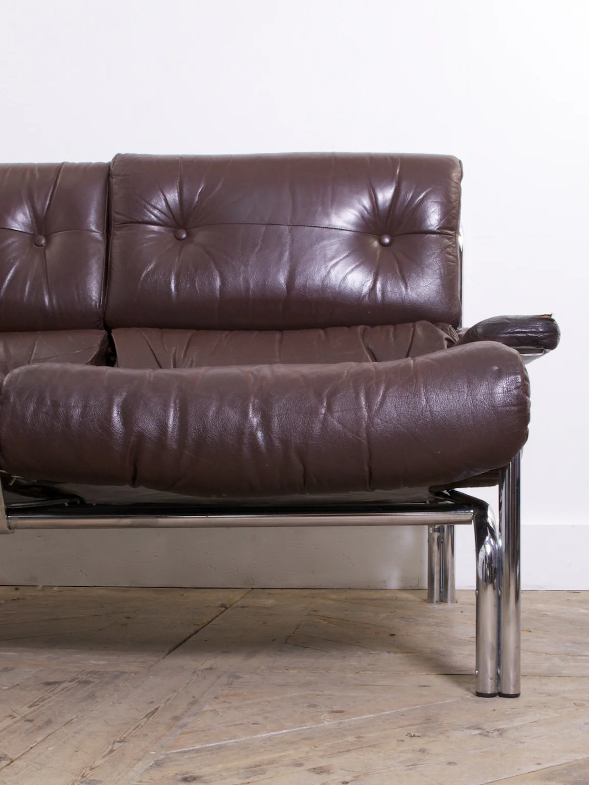 Pieff Alpha Sofa - Image 7