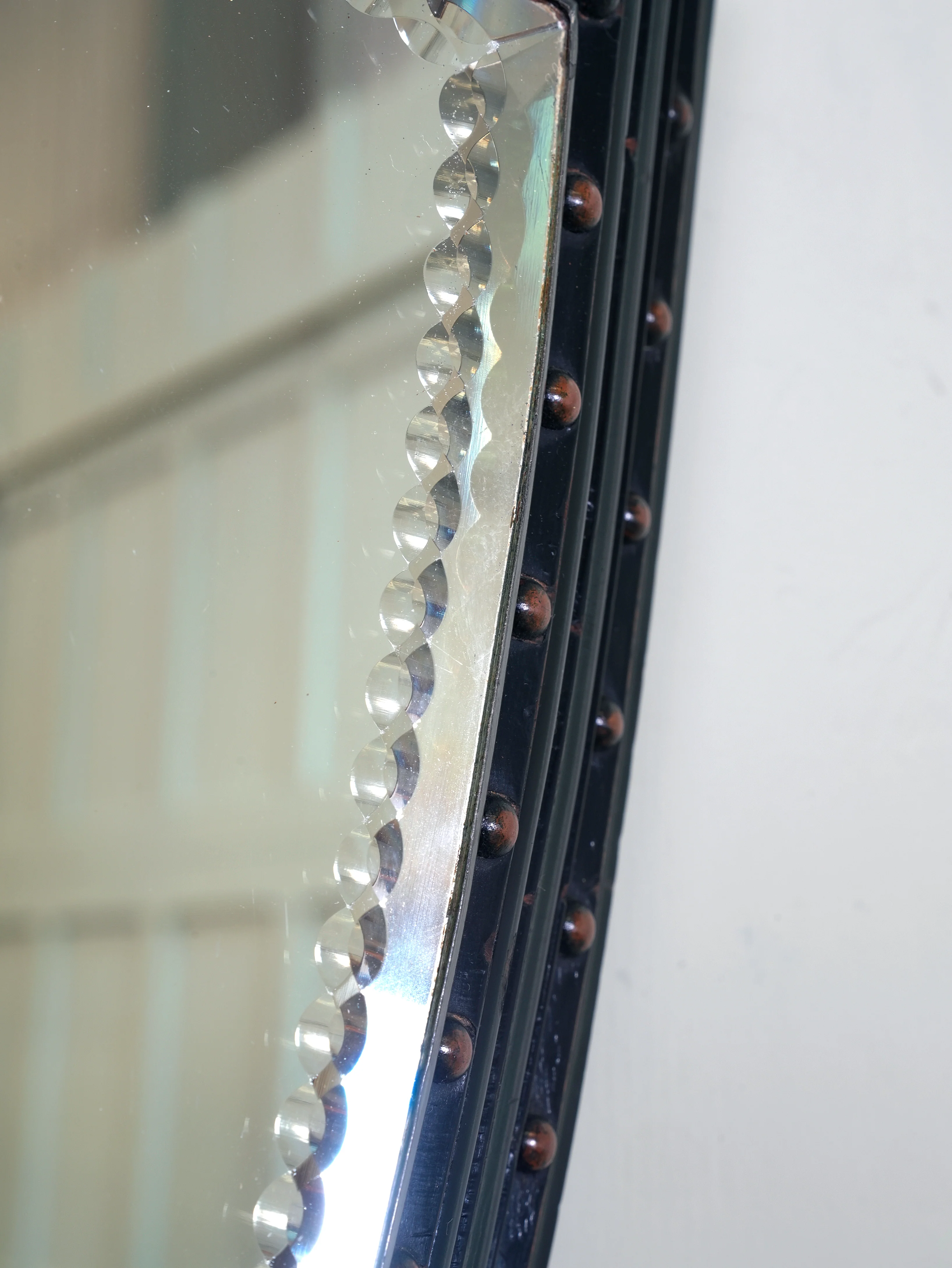 An Ebonised & Brilliant Cut Shield Mirror - Image 9