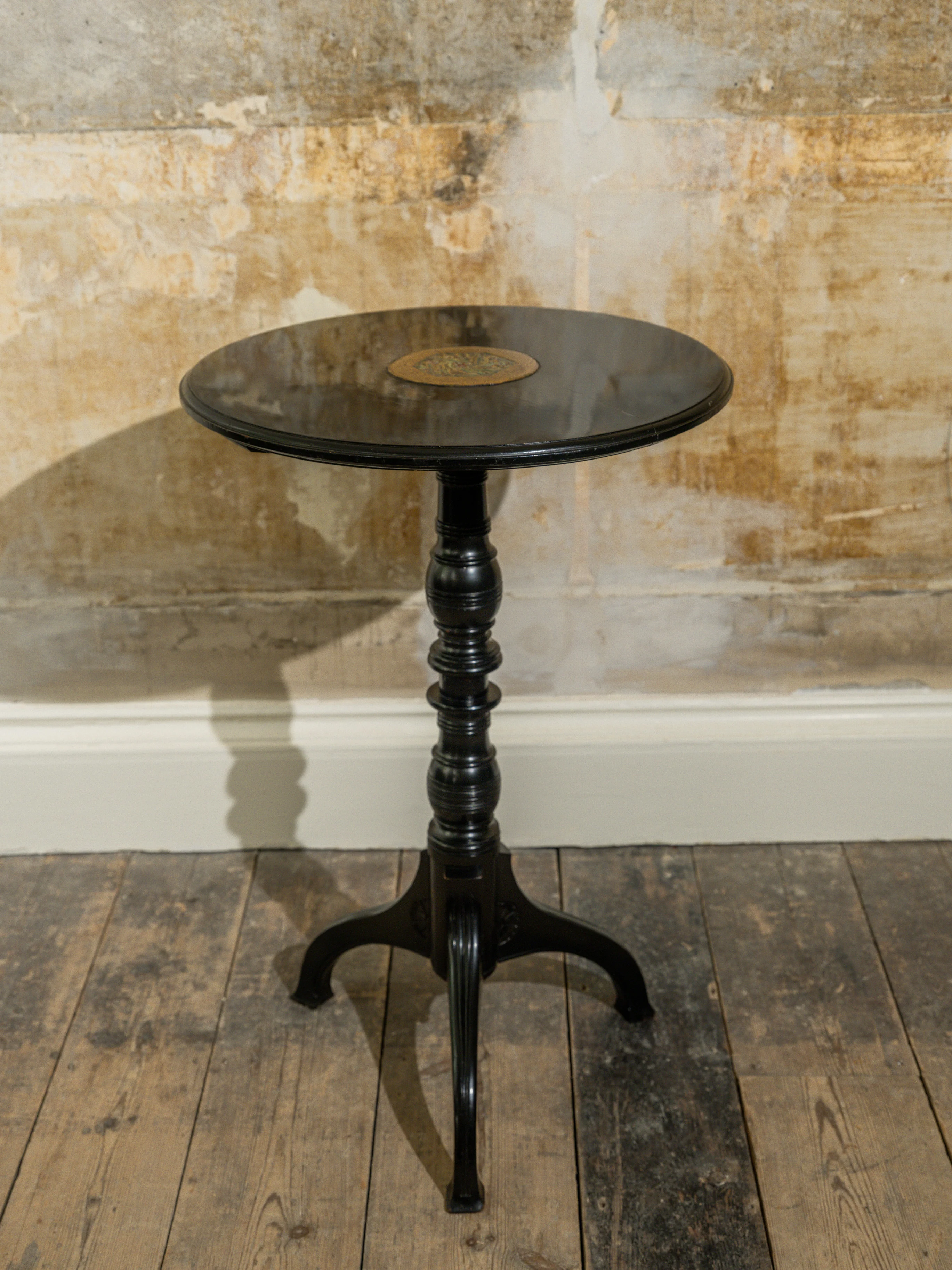 An Ebonised Aesthetic Movement Side Table - Image 7