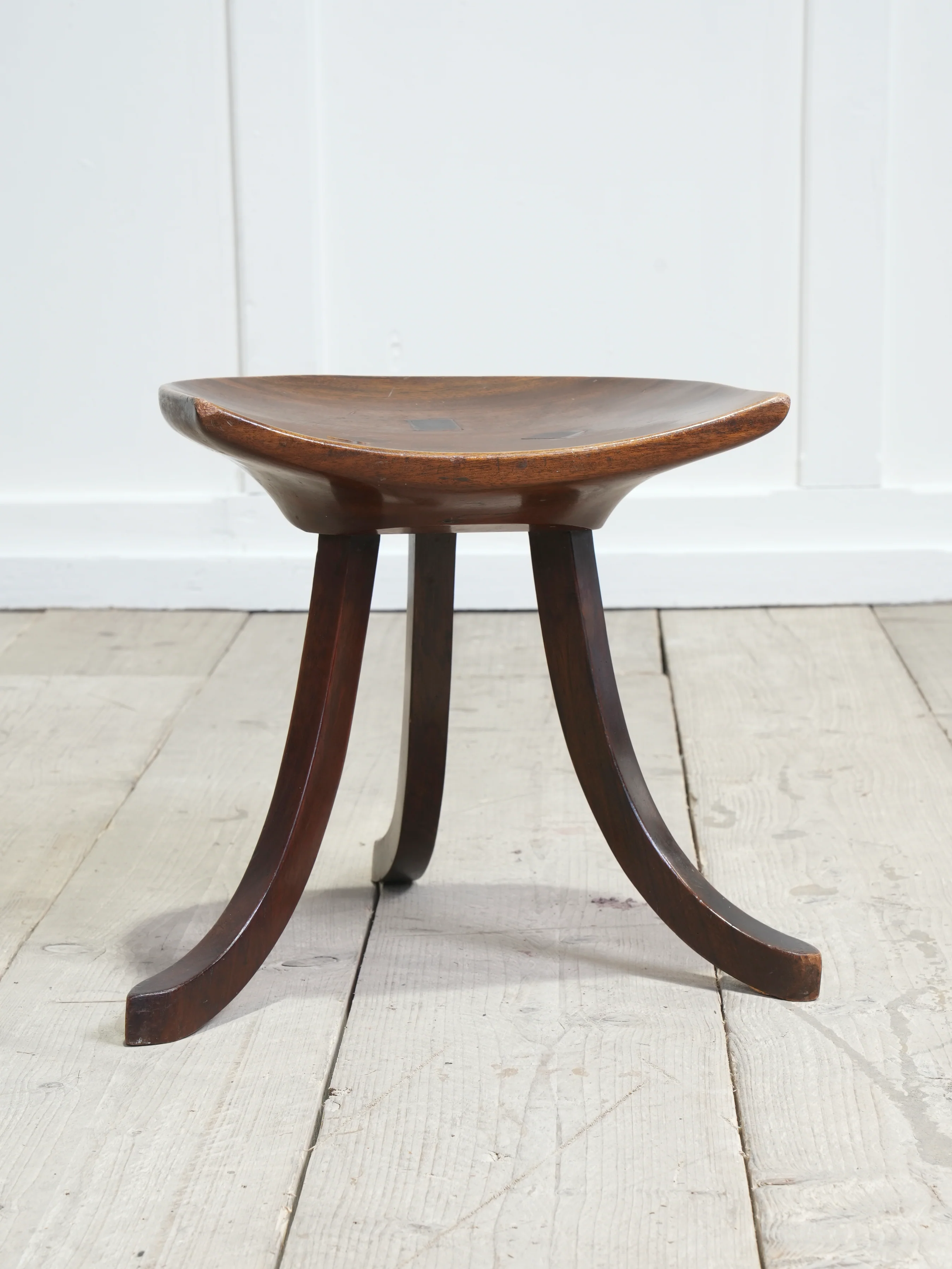 A Thebes Stool - Image 6