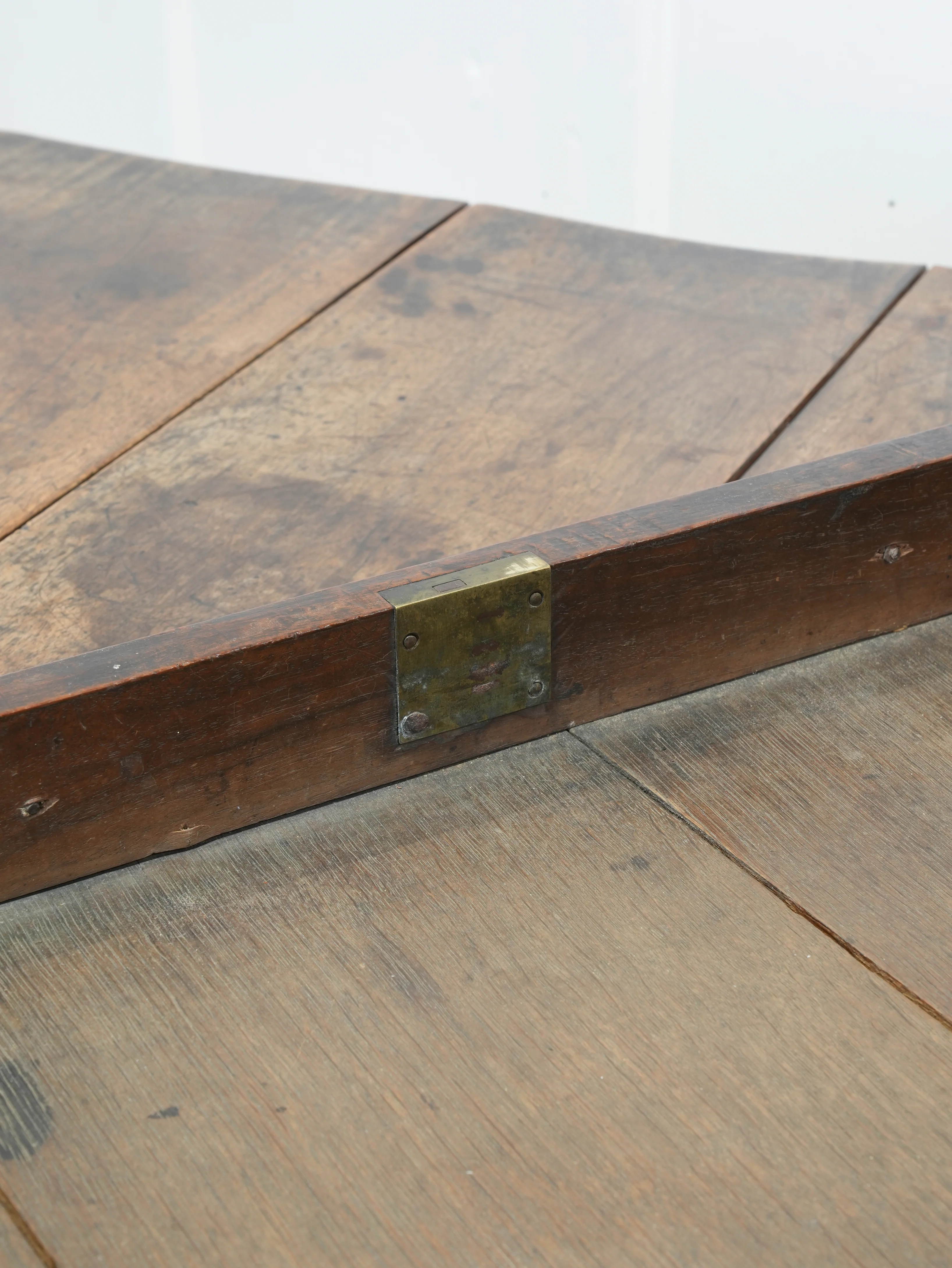 An 18th Century Walnut Pembroke Table - Image 10