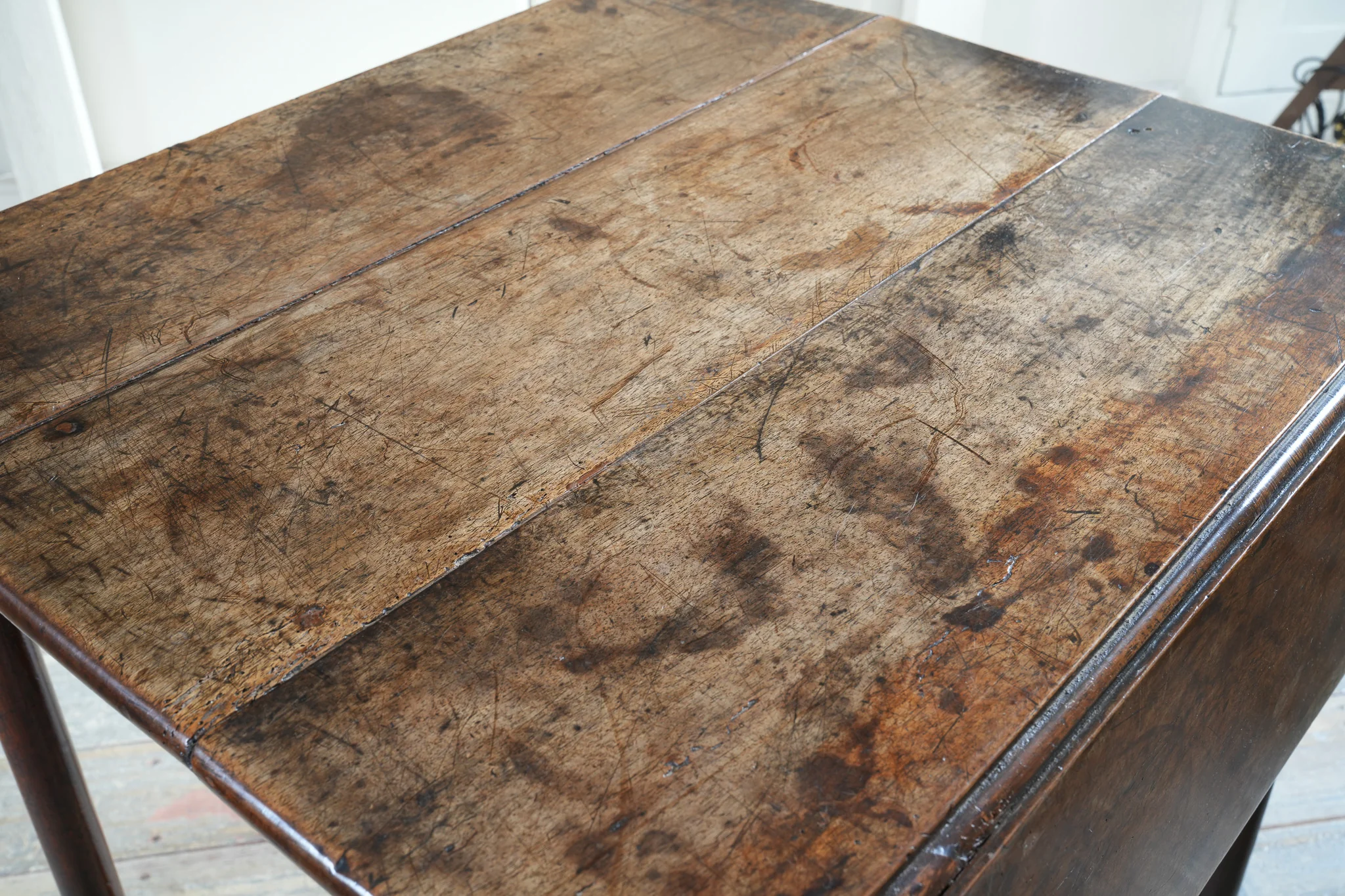 An 18th Century Walnut Pembroke Table - Image 17