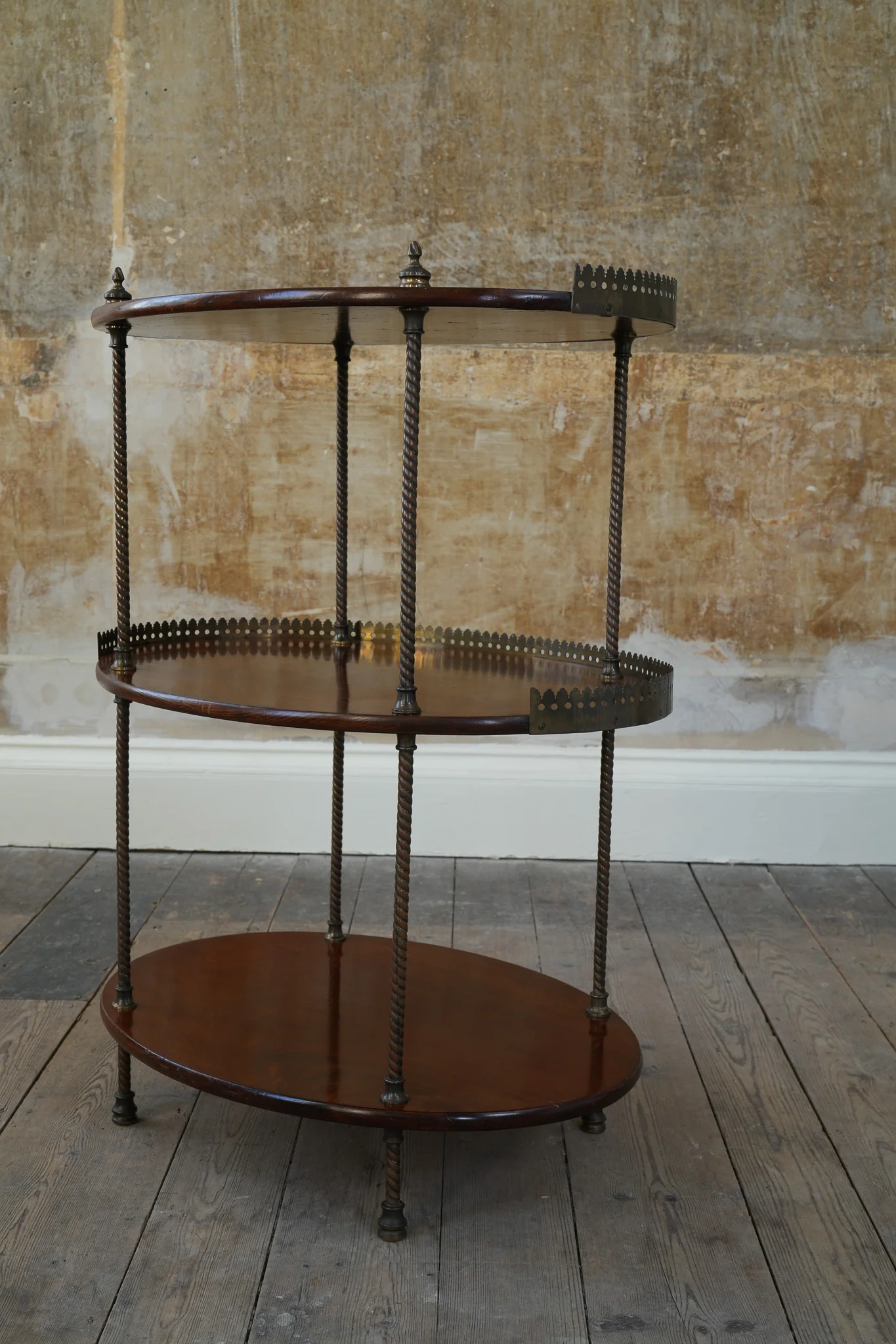 A 19th Century Campaign Wash Stand - Image 4